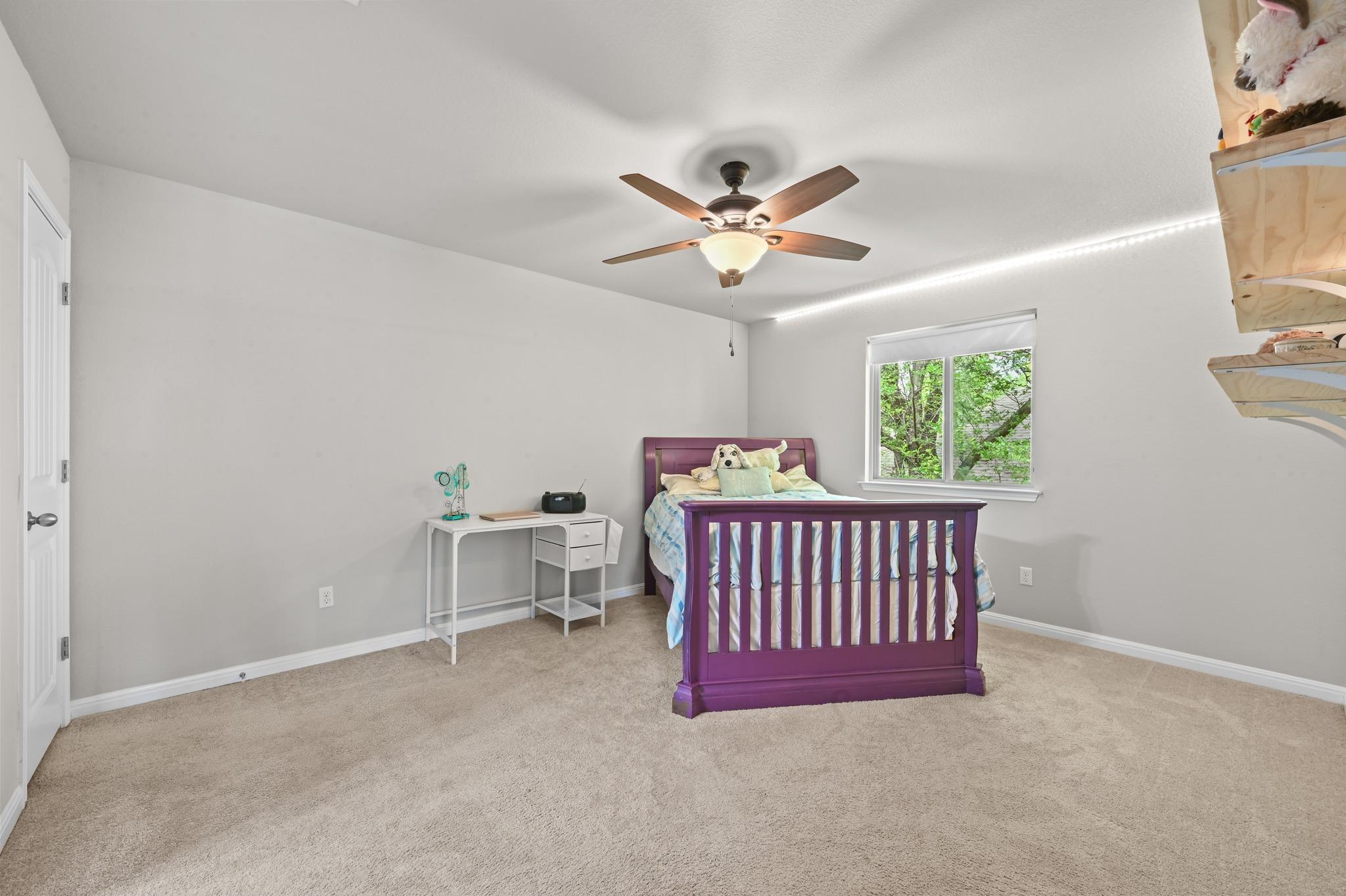 194 Treehaven Ct, Buda, TX 78610