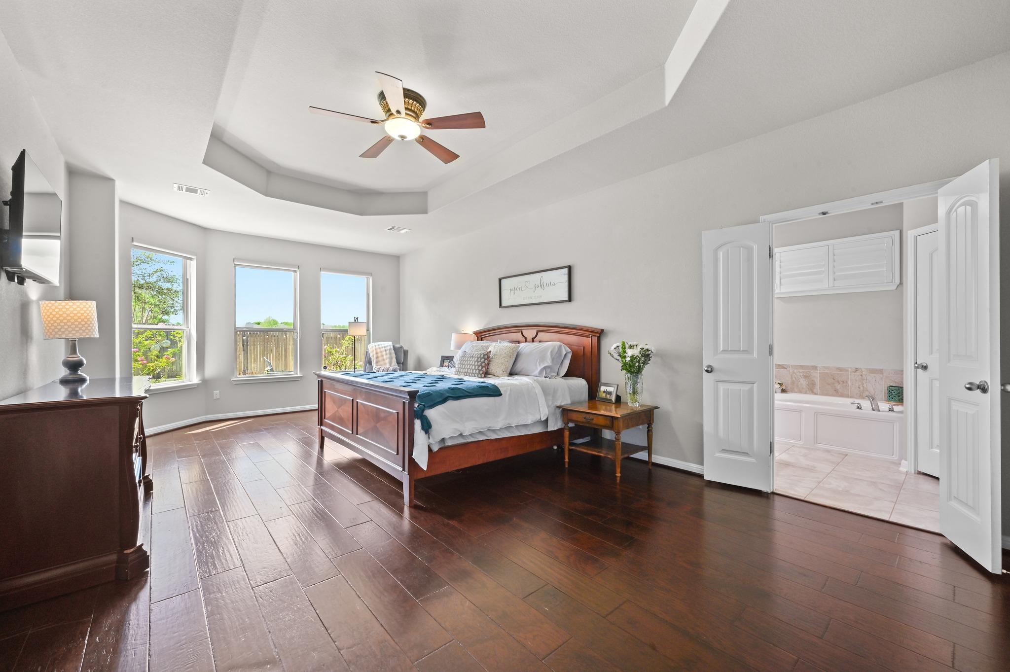 194 Treehaven Ct, Buda, TX 78610