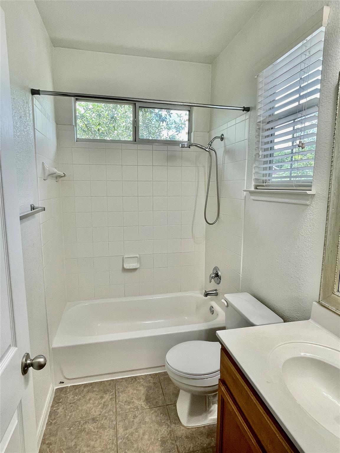 2419 Allred Dr # A, Austin, TX 78748