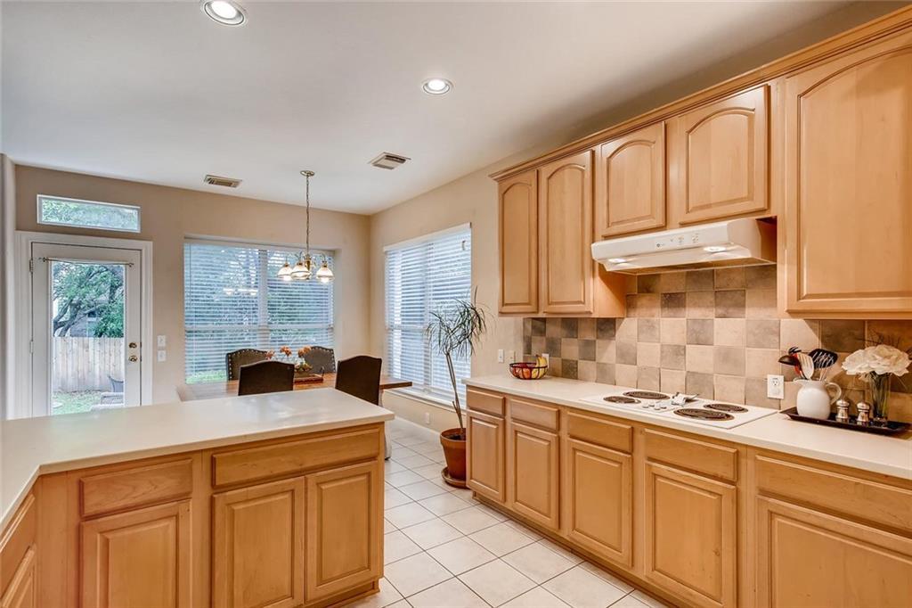 8104 Red Bird Ct, Austin, TX 78726