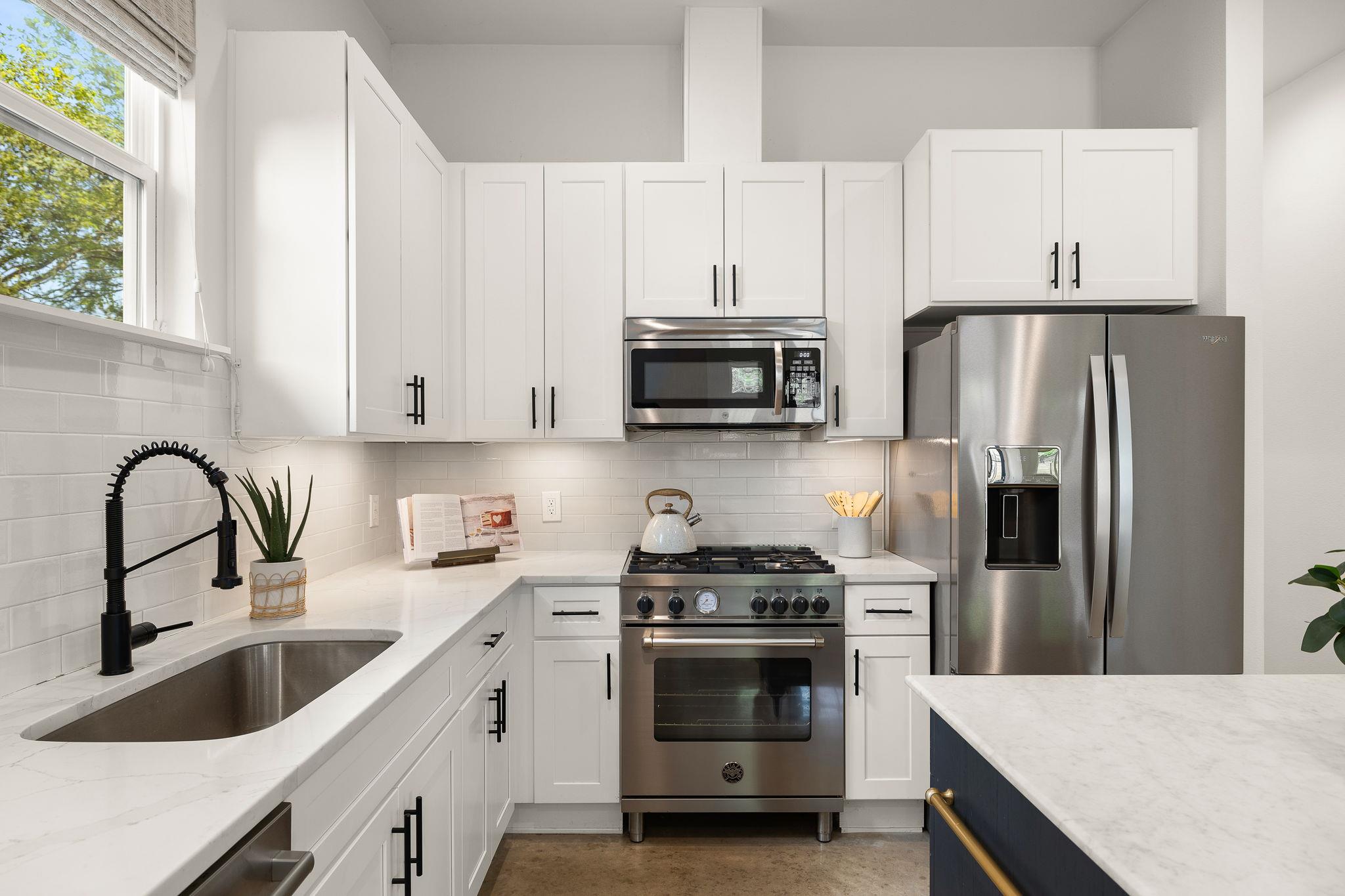 1201 Luna St, Austin, TX 78721