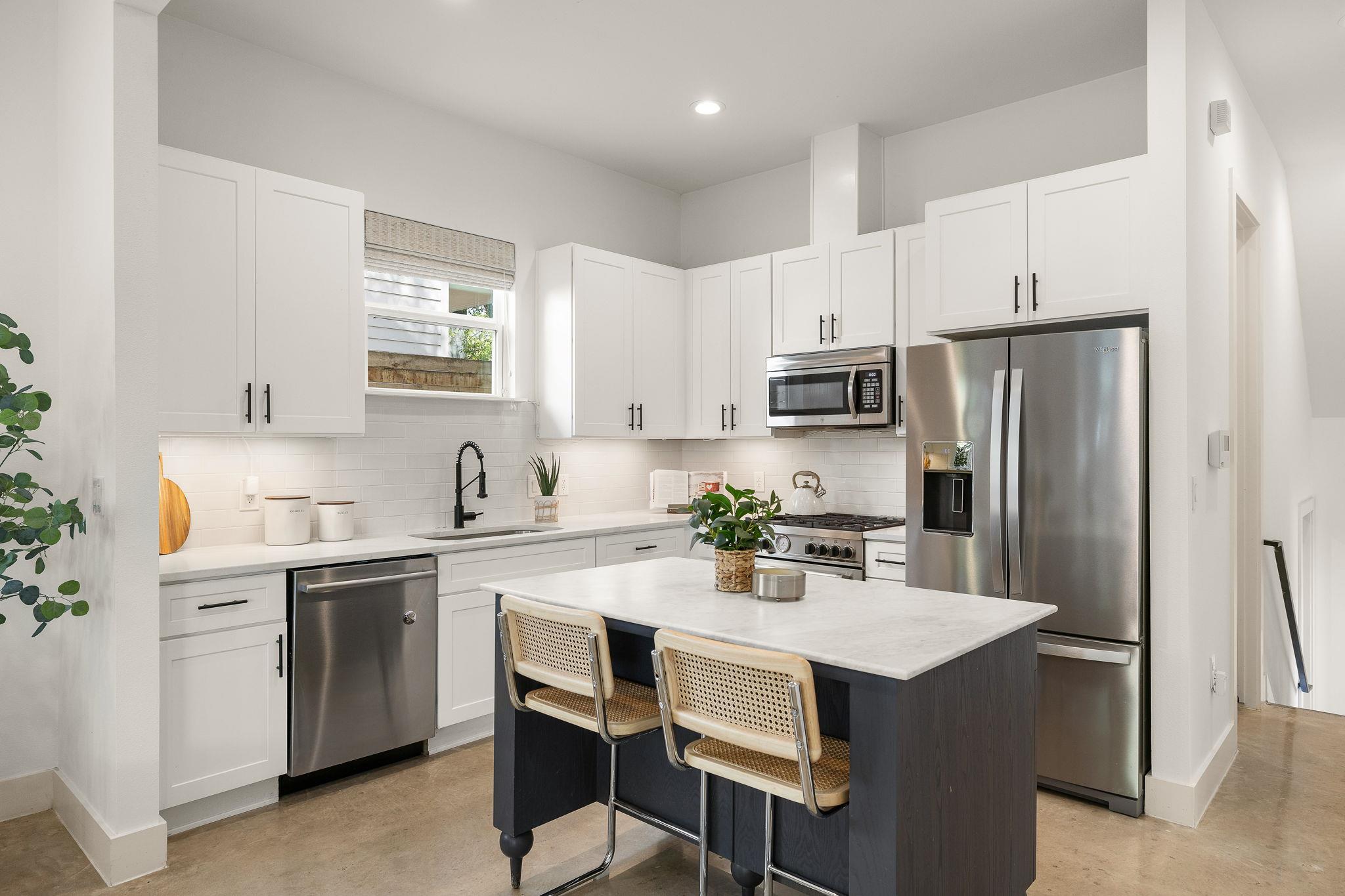 1201 Luna St, Austin, TX 78721