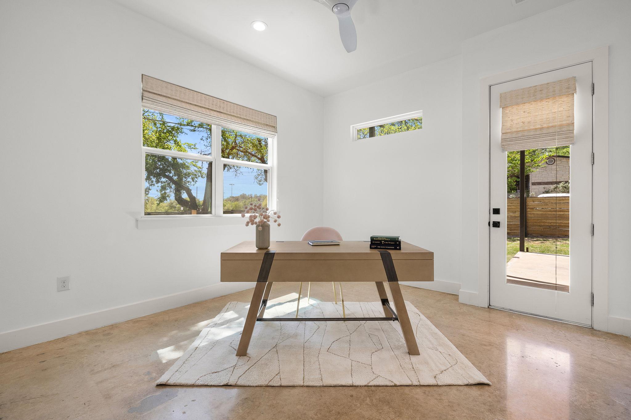 1201 Luna St, Austin, TX 78721