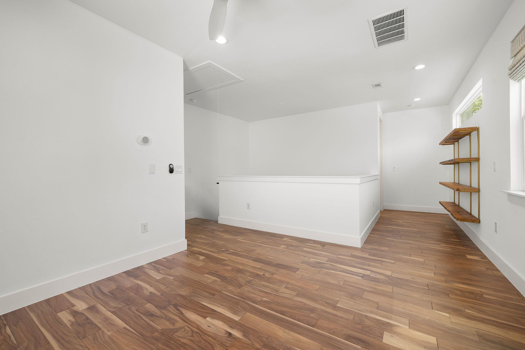 1201 Luna St, Austin, TX 78721