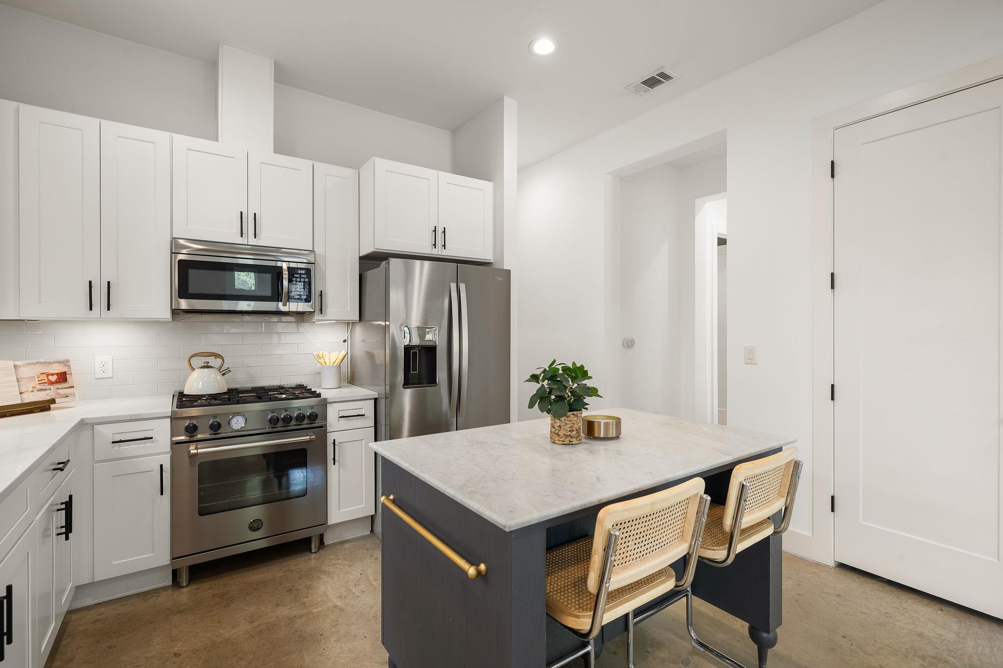 1201 Luna St, Austin, TX 78721