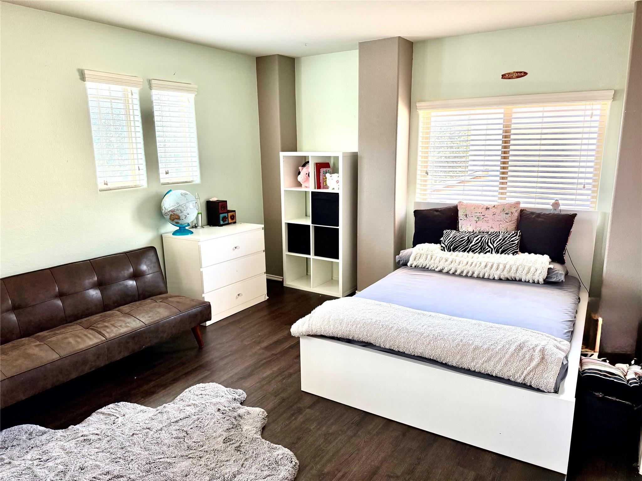 2604 Garlic Creek Dr, Buda, TX 78610