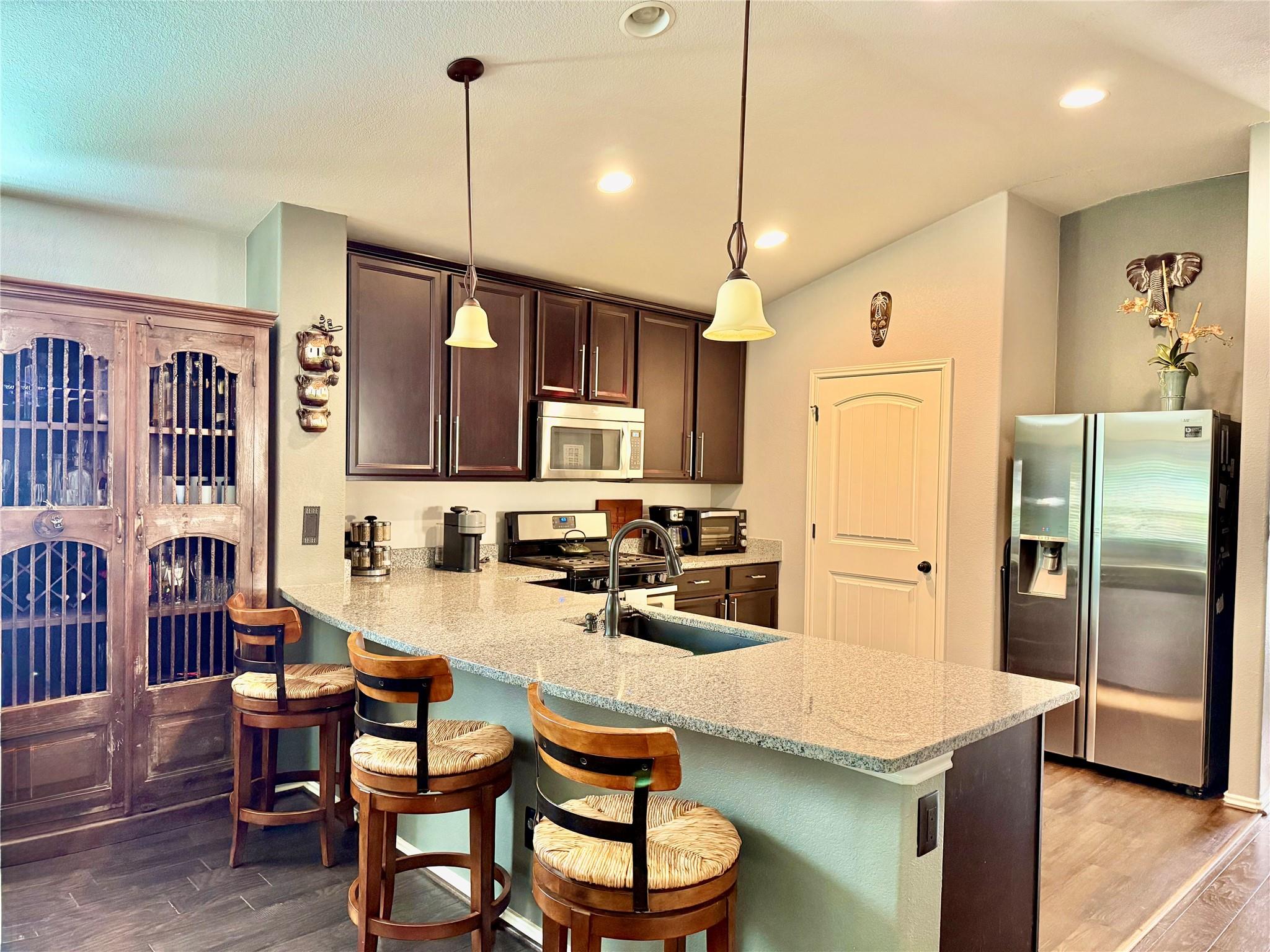 2604 Garlic Creek Dr, Buda, TX 78610