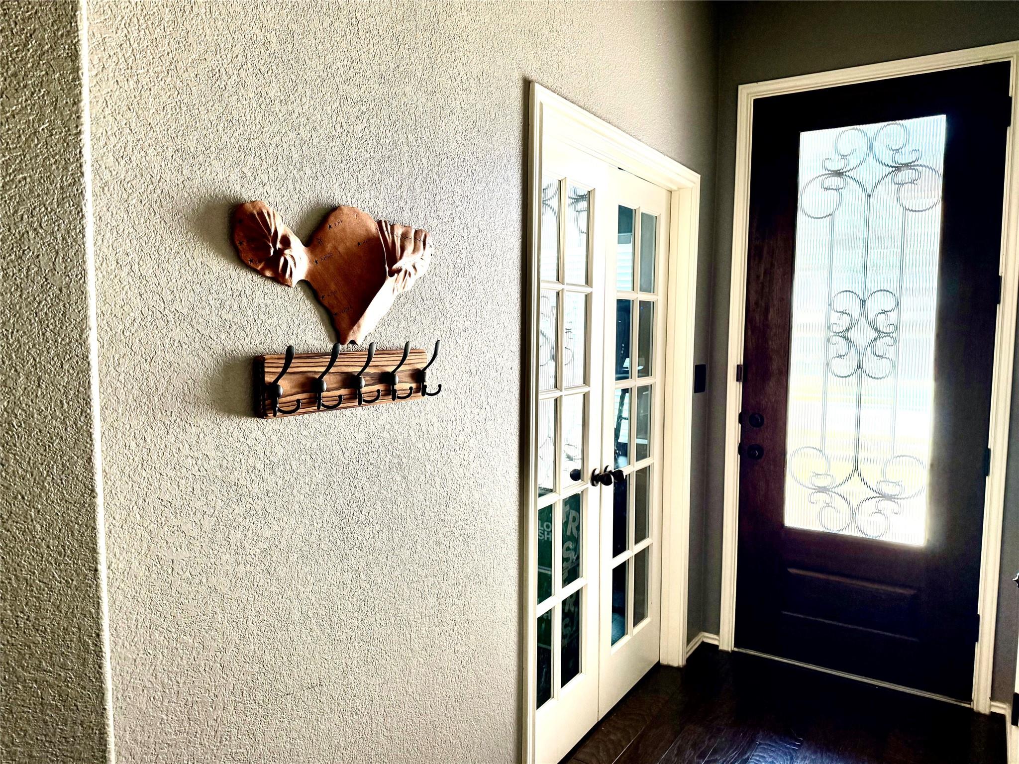 2604 Garlic Creek Dr, Buda, TX 78610