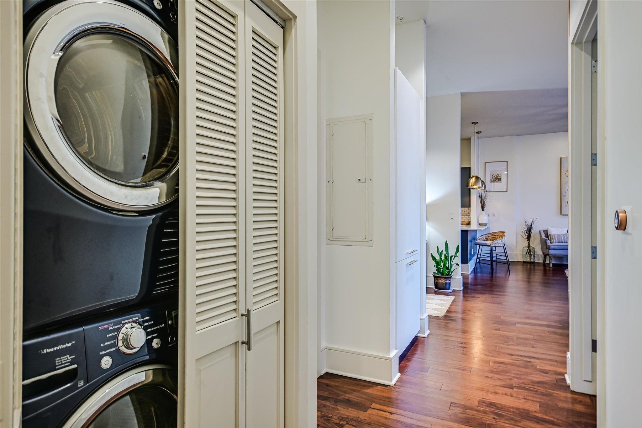 555 E 5th St # 2826, Austin, TX 78701