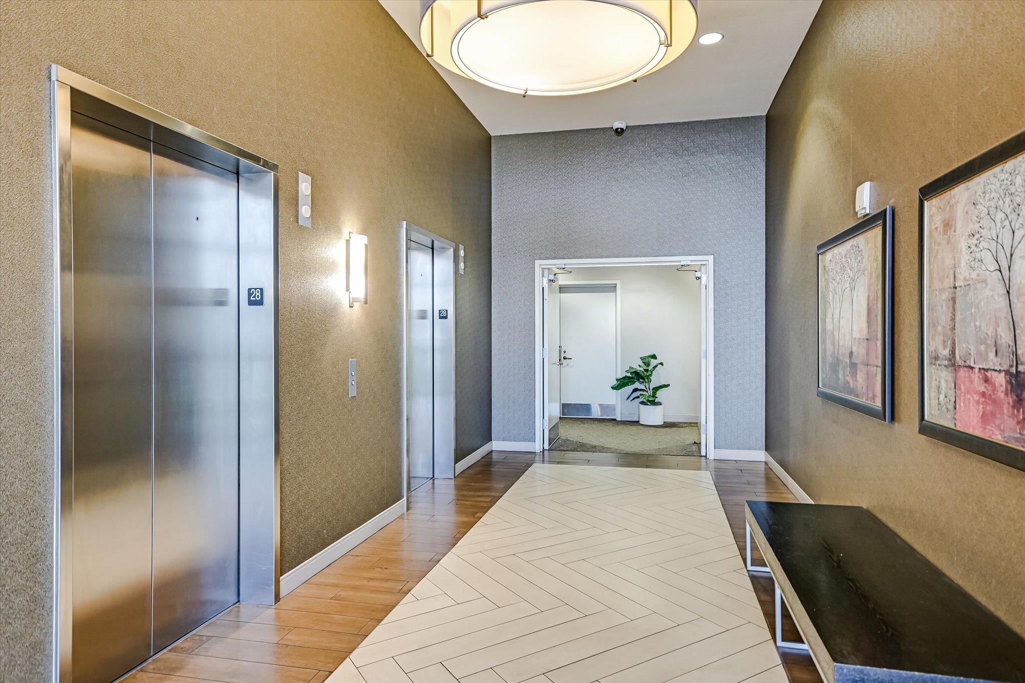 555 E 5th St # 2826, Austin, TX 78701