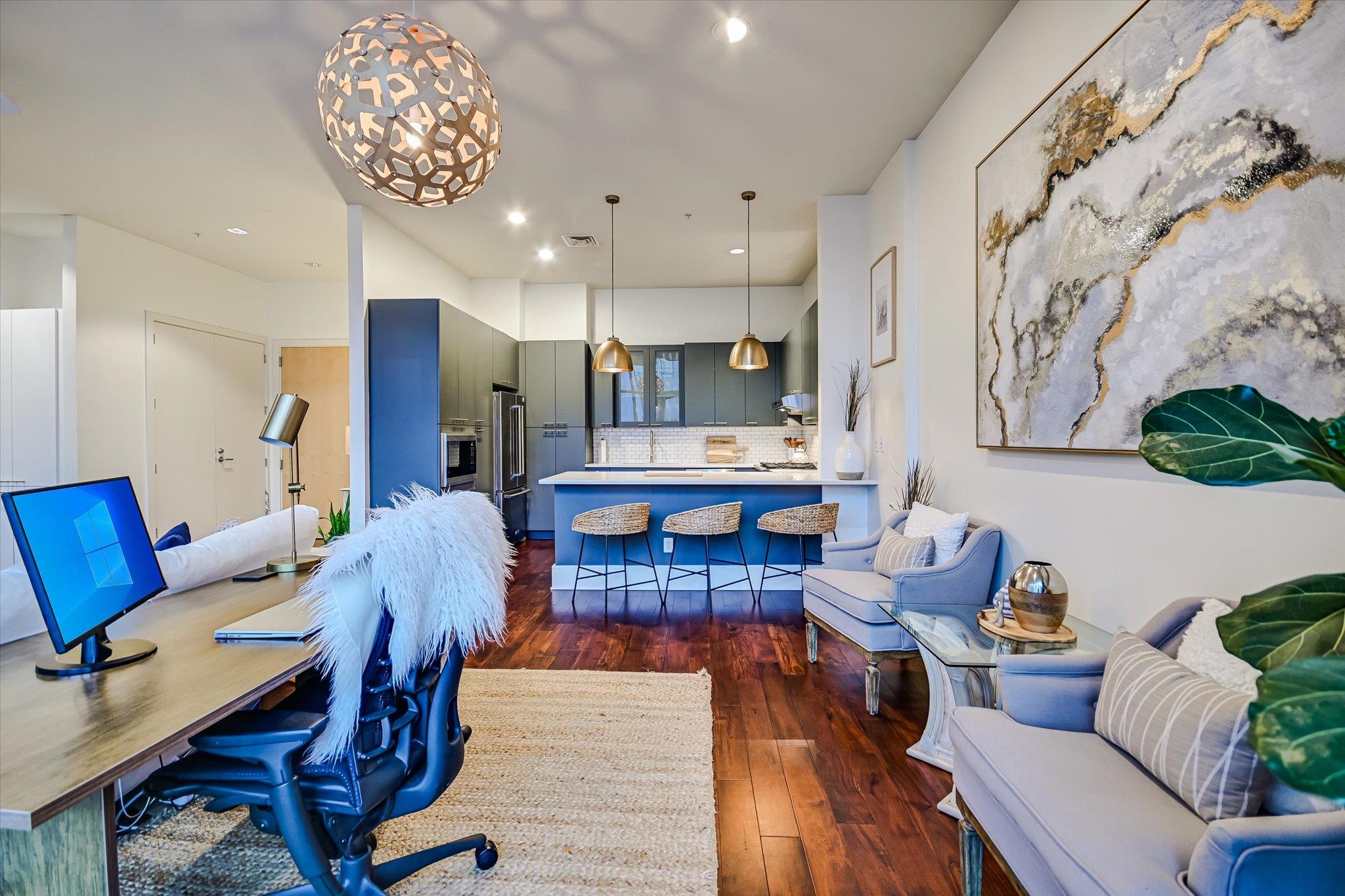 555 E 5th St # 2826, Austin, TX 78701