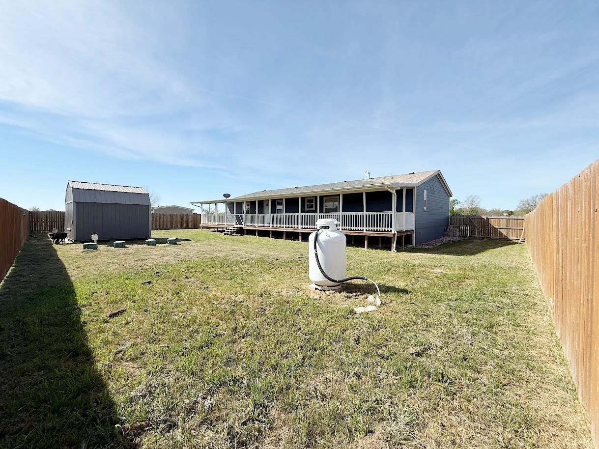 2709 County Road 463, Elgin, TX 78621