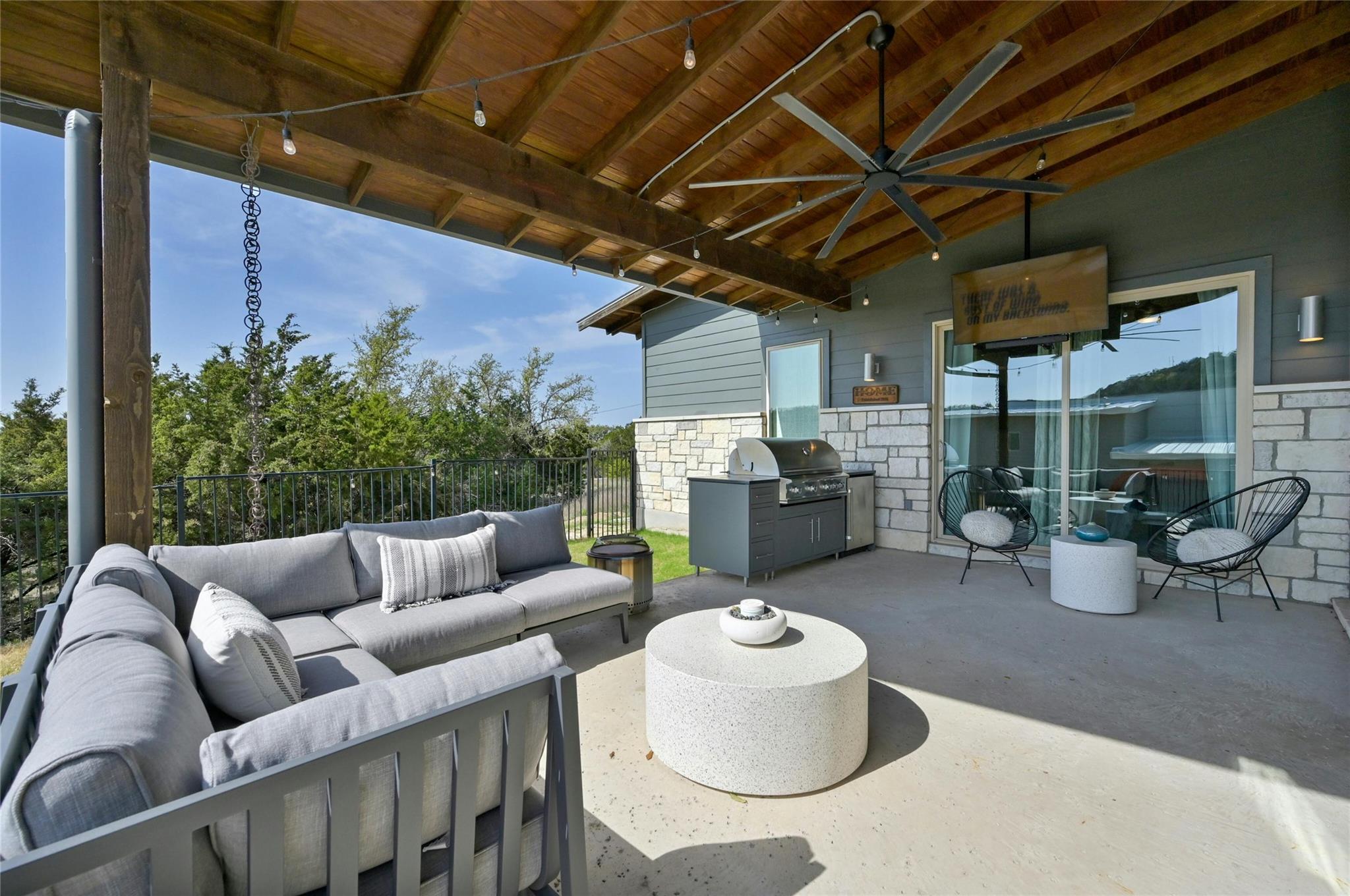 8611 Buffalo Trl, Lago Vista, TX 78645