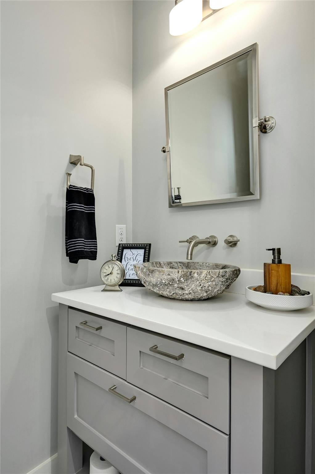 8611 Buffalo Trl, Lago Vista, TX 78645