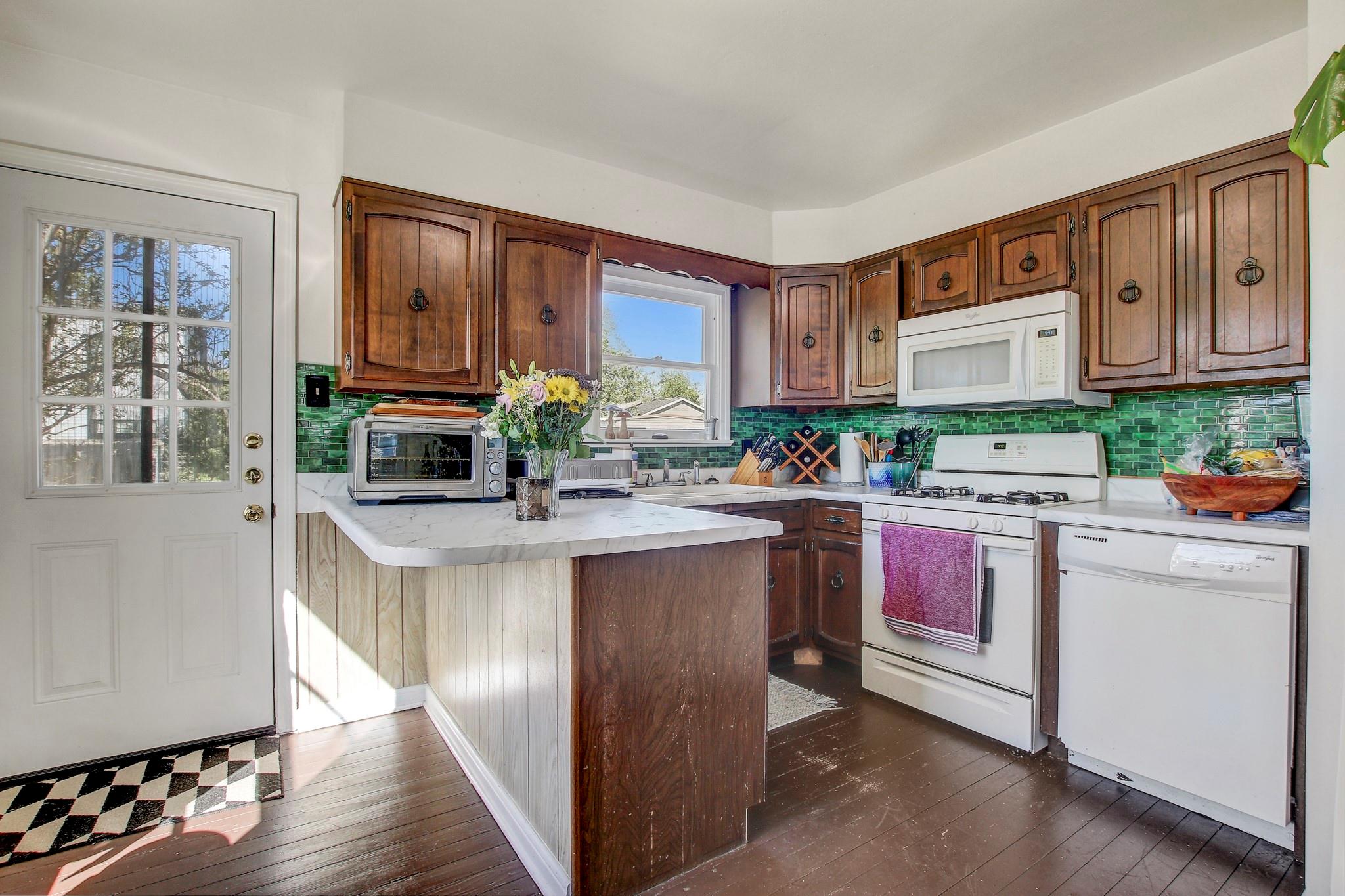 4602 Leslie Ave, Austin, TX 78721