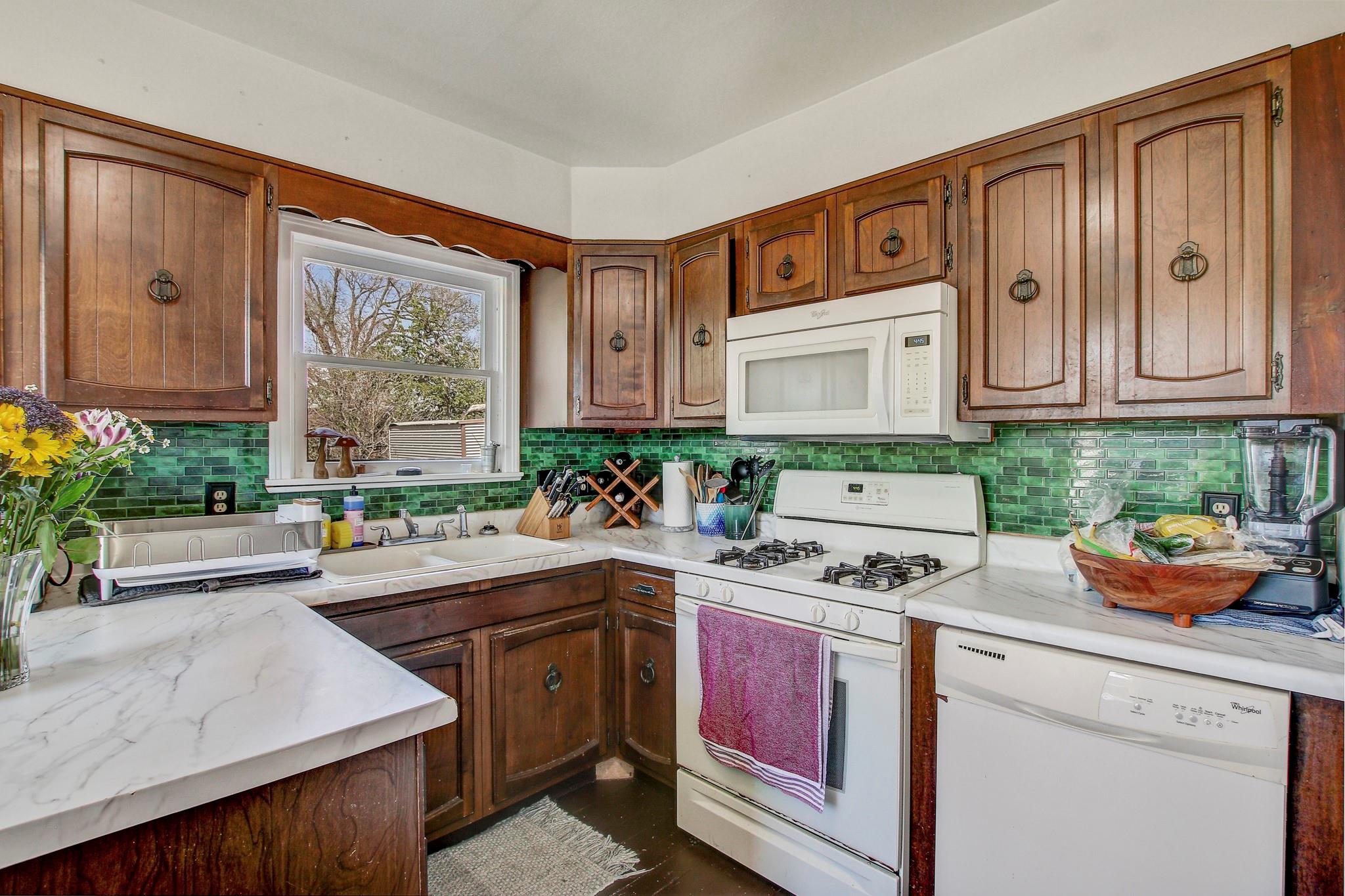 4602 Leslie Ave, Austin, TX 78721