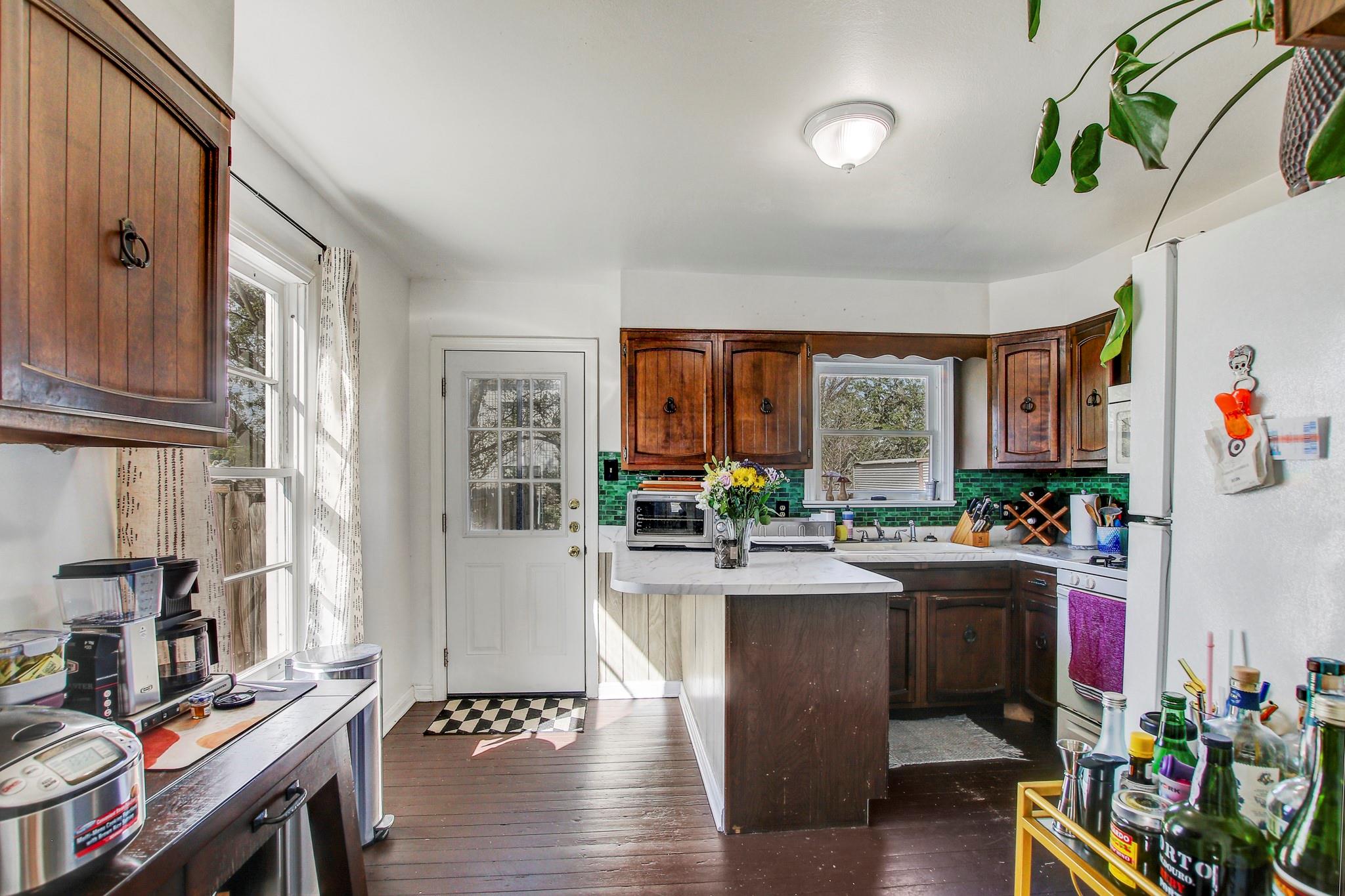 4602 Leslie Ave, Austin, TX 78721