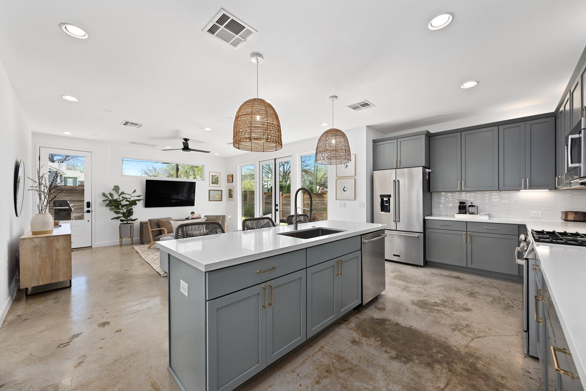 1600 Singleton Ave, Austin, TX 78702