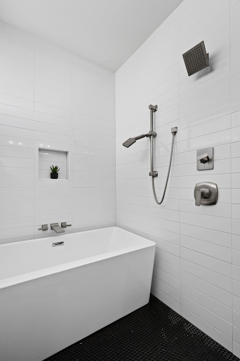 1600 Singleton Ave, Austin, TX 78702