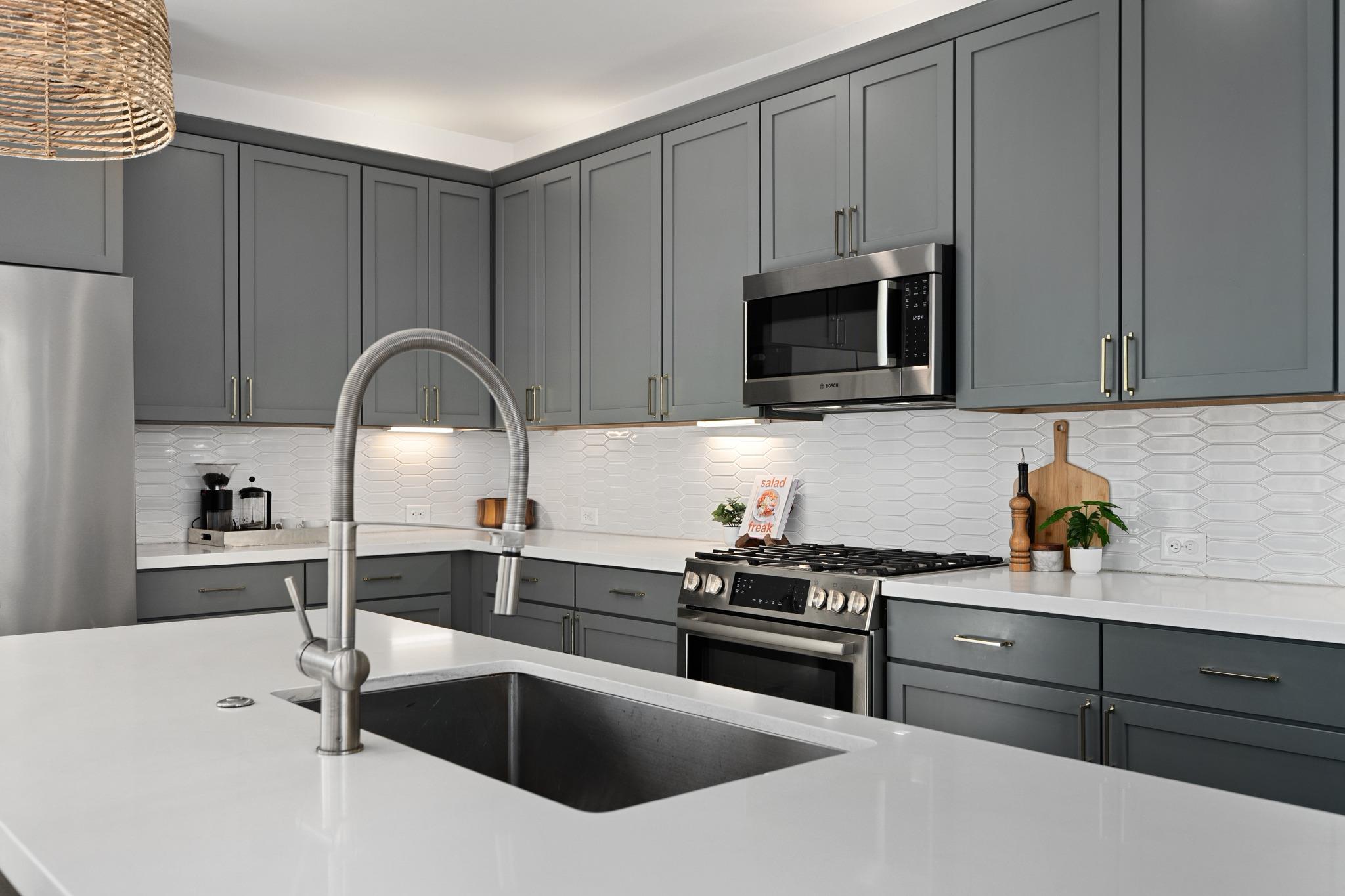 1600 Singleton Ave, Austin, TX 78702