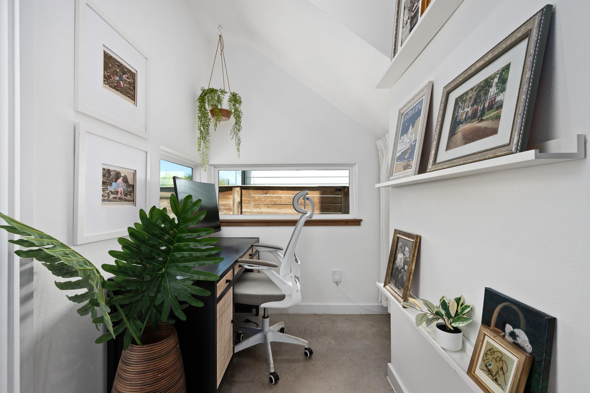 1600 Singleton Ave, Austin, TX 78702