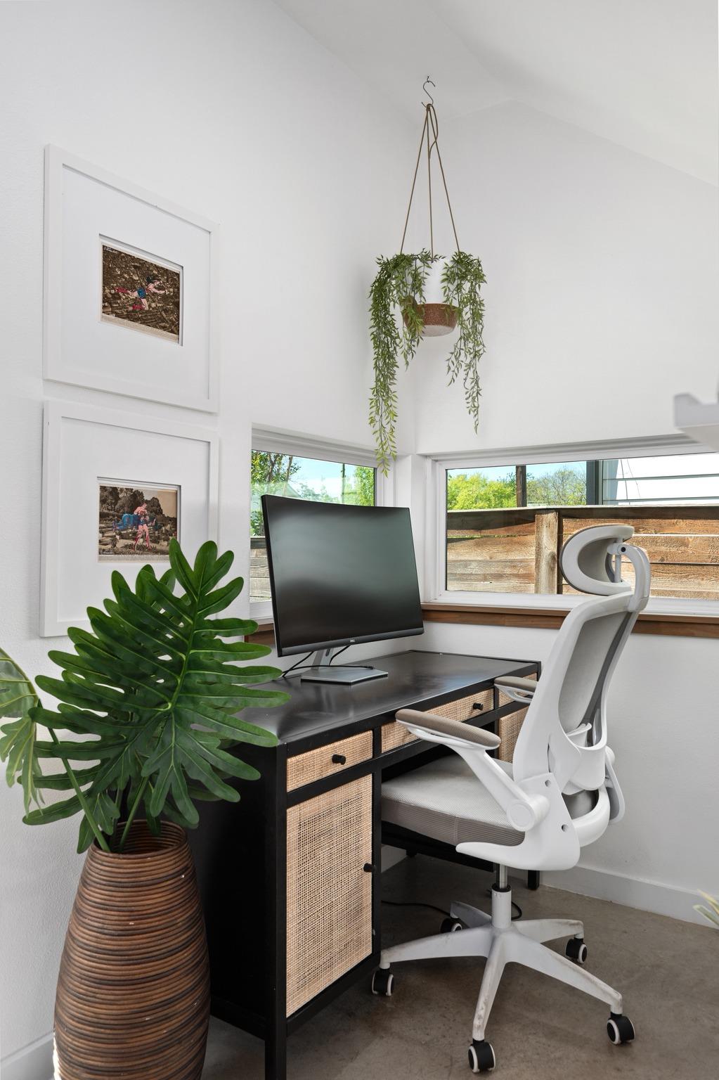 1600 Singleton Ave, Austin, TX 78702