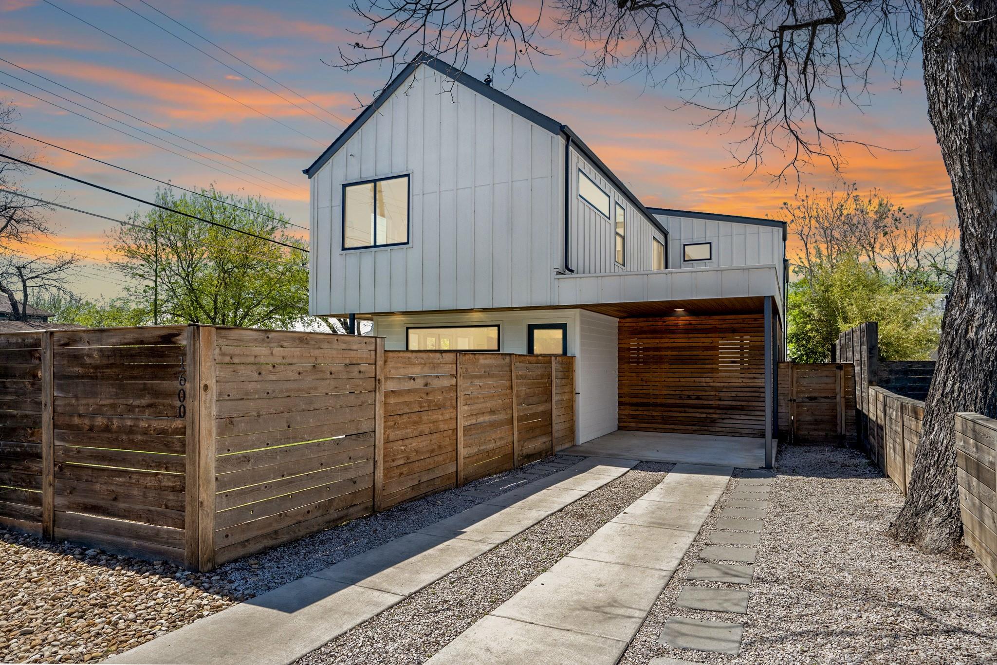 1600 Singleton Ave, Austin, TX 78702