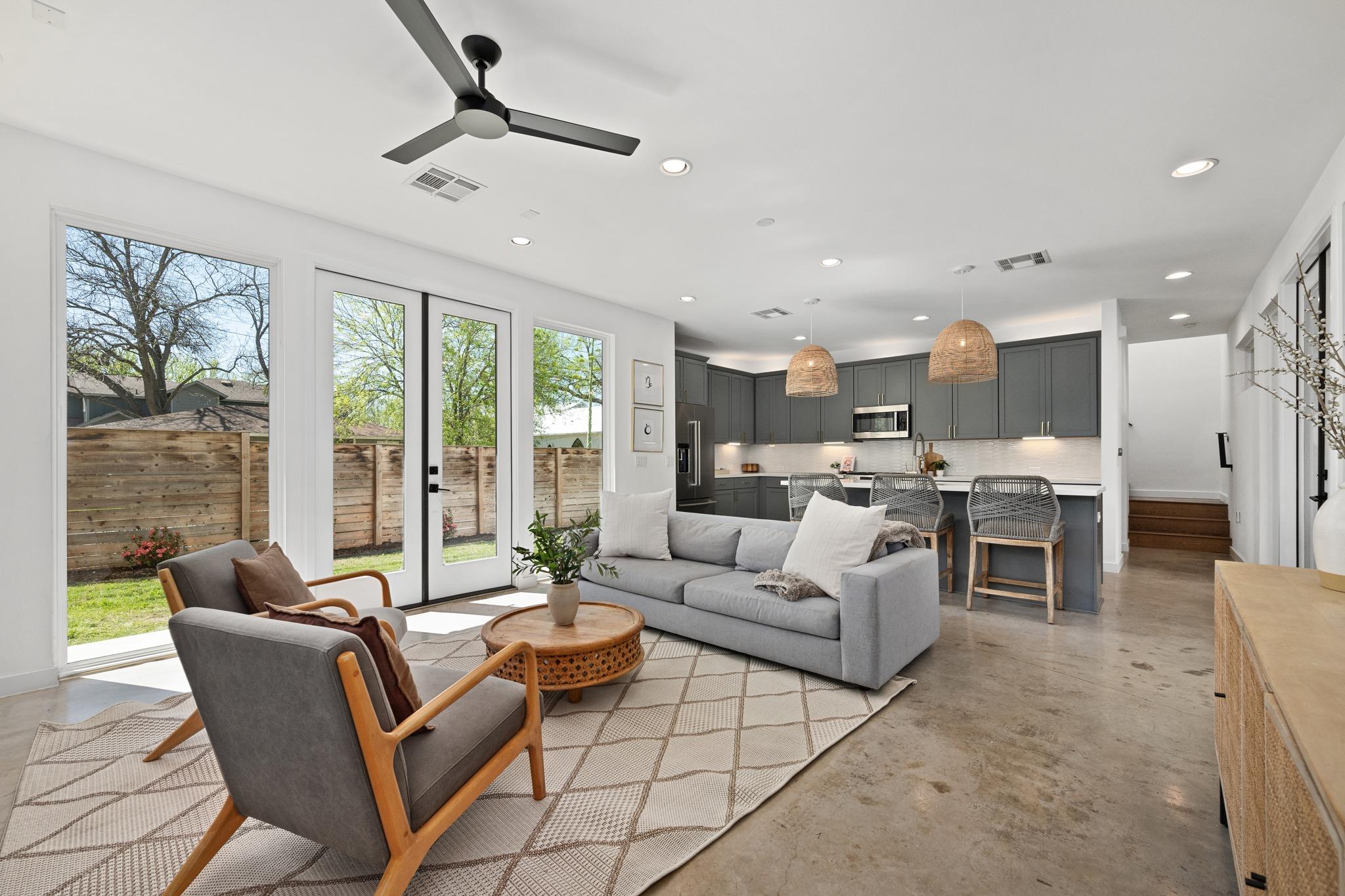 1600 Singleton Ave, Austin, TX 78702