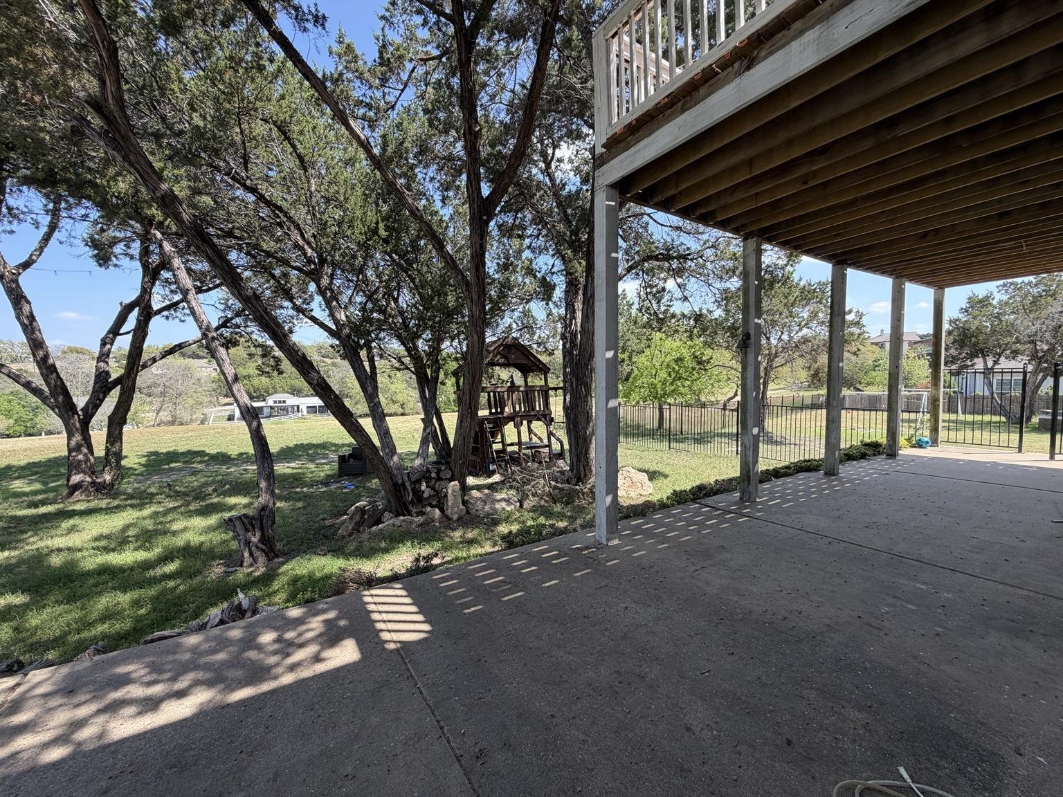 4070 Outpost Trce, Lago Vista, TX 78645