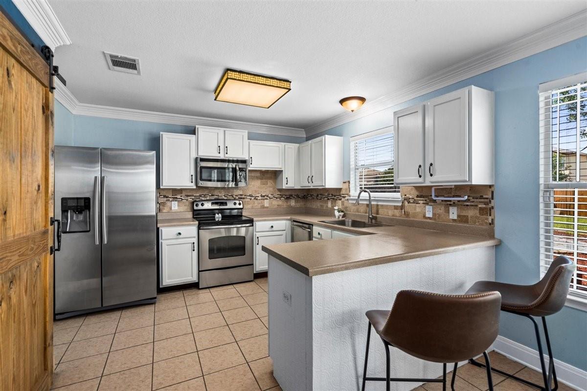 220 Wegstrom Street St, Hutto, TX 78634