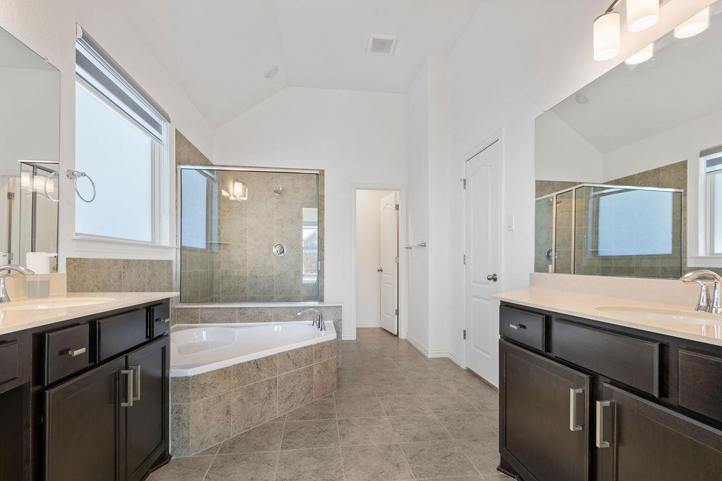 631 Breeze Hollow Ln, Georgetown, TX 78628