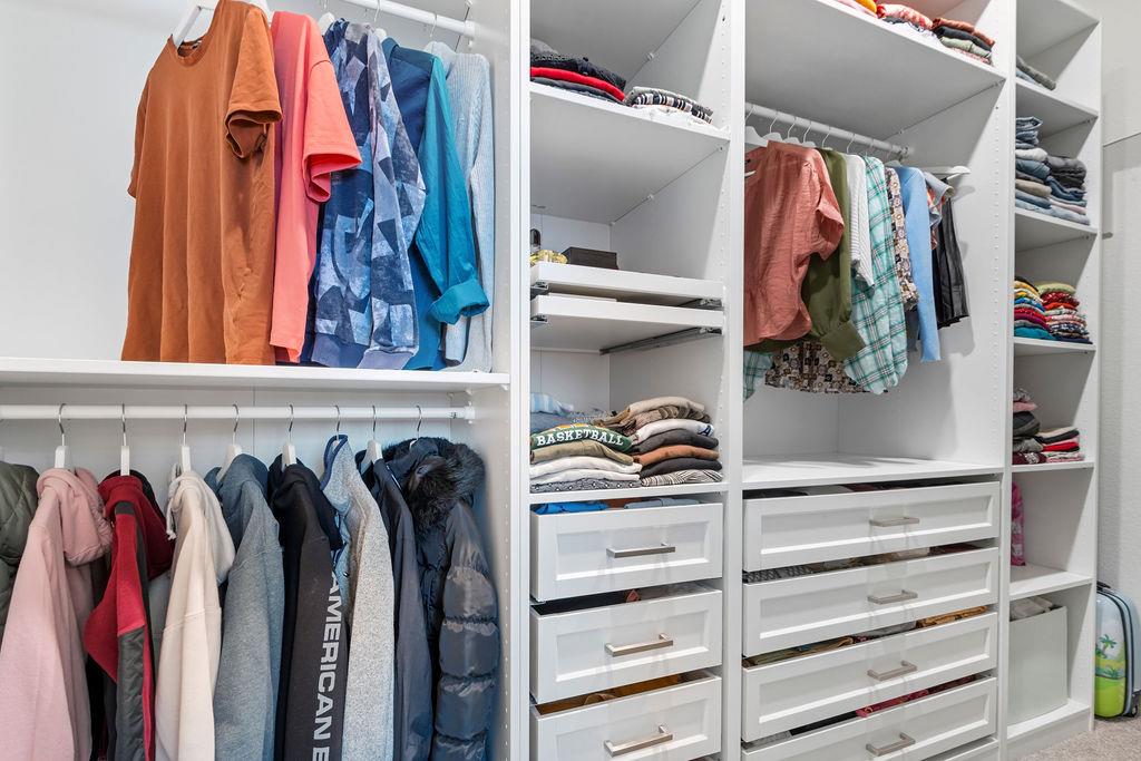 631 Breeze Hollow Ln, Georgetown, TX 78628