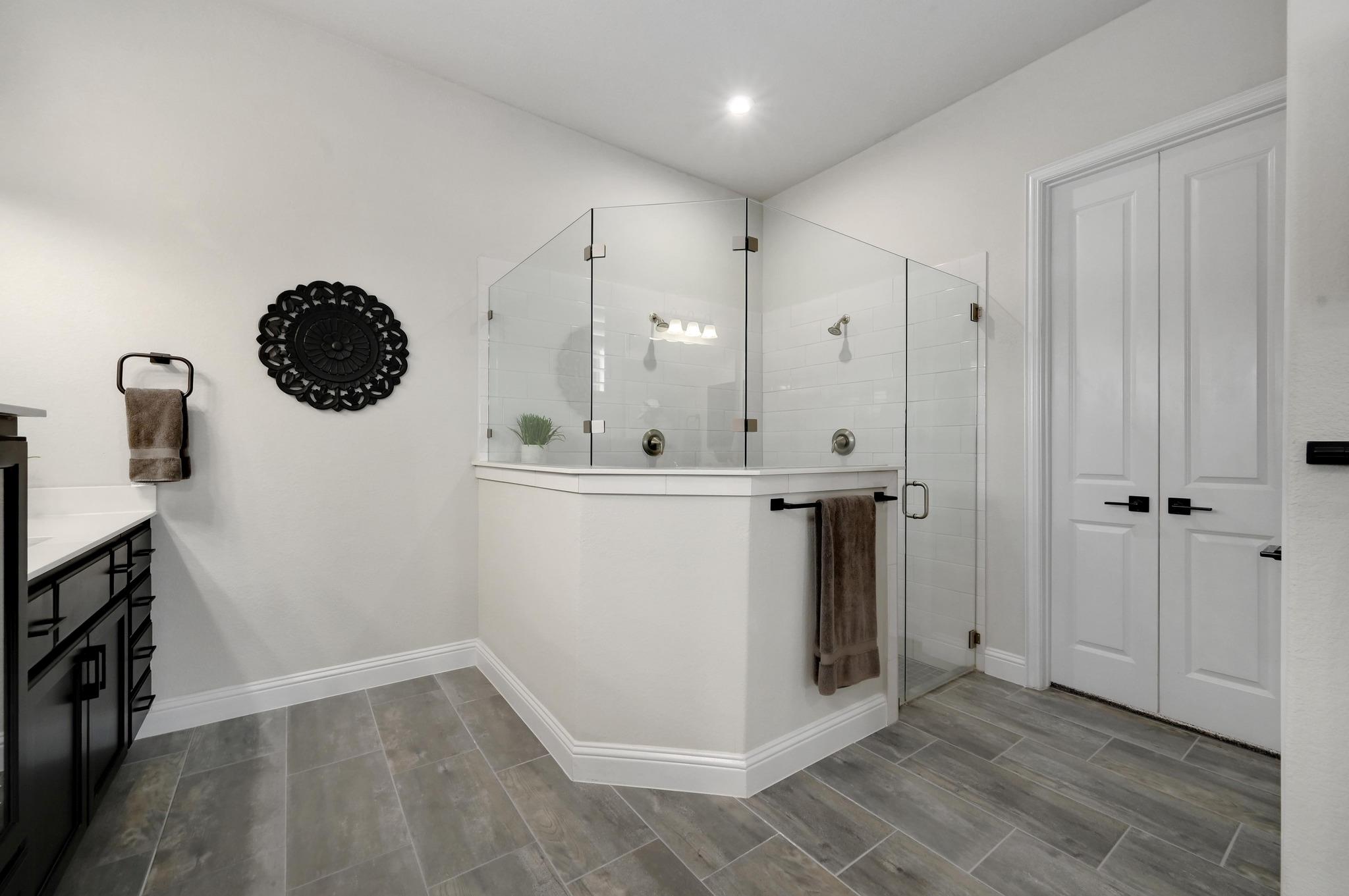 621 Altea Dr, Leander, TX 78641