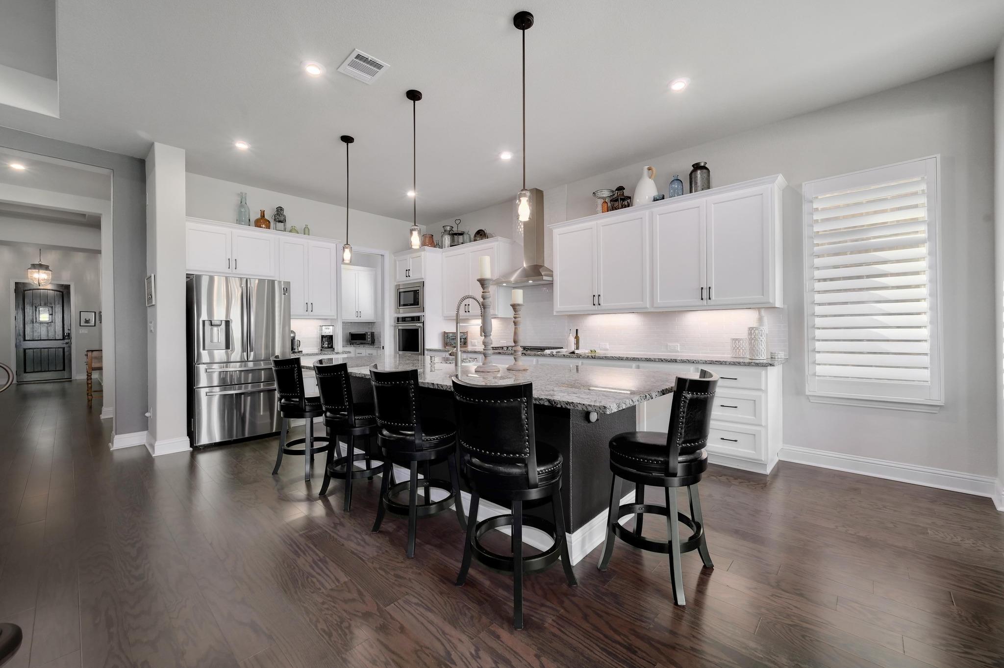 621 Altea Dr, Leander, TX 78641