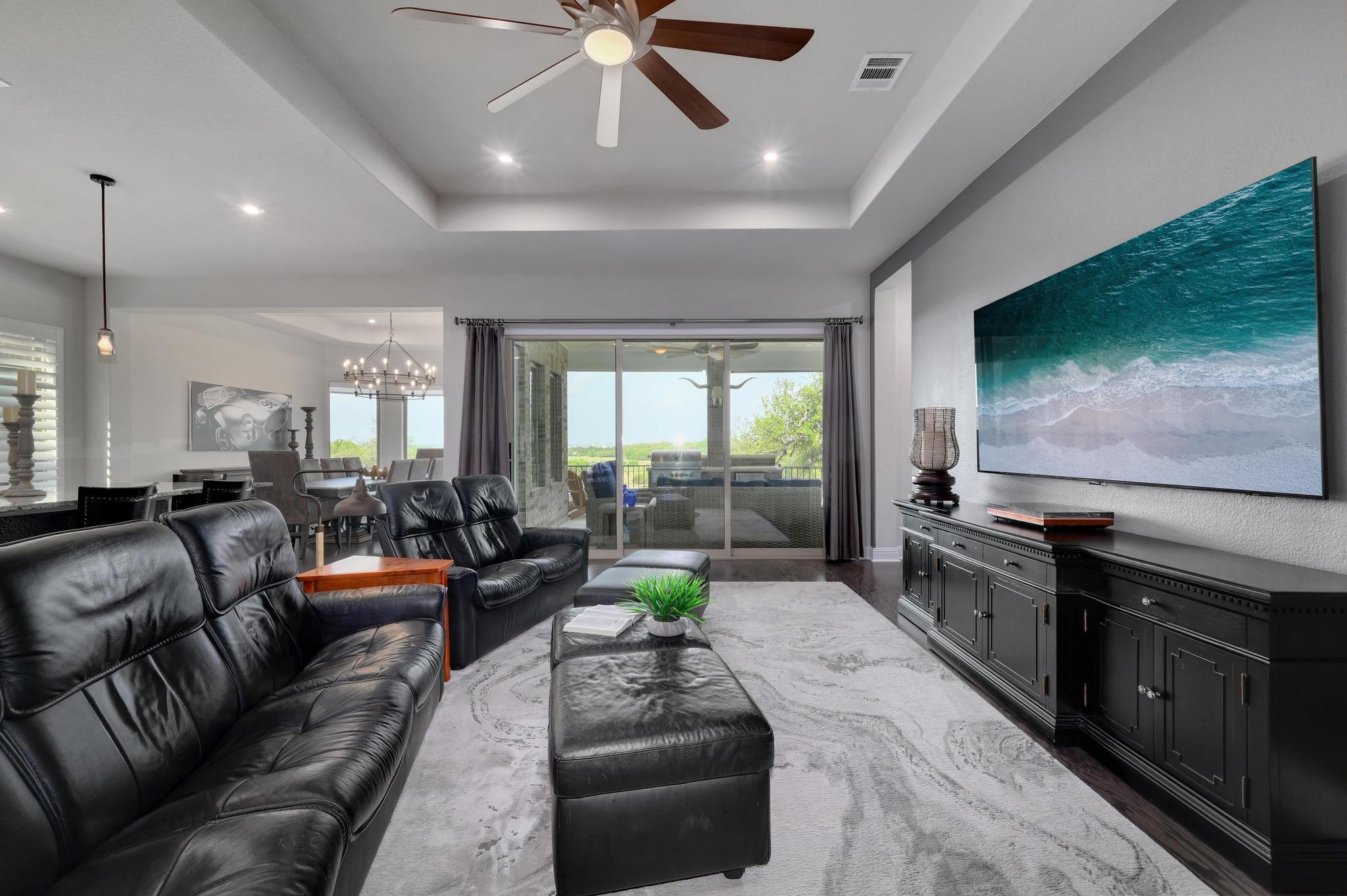 621 Altea Dr, Leander, TX 78641