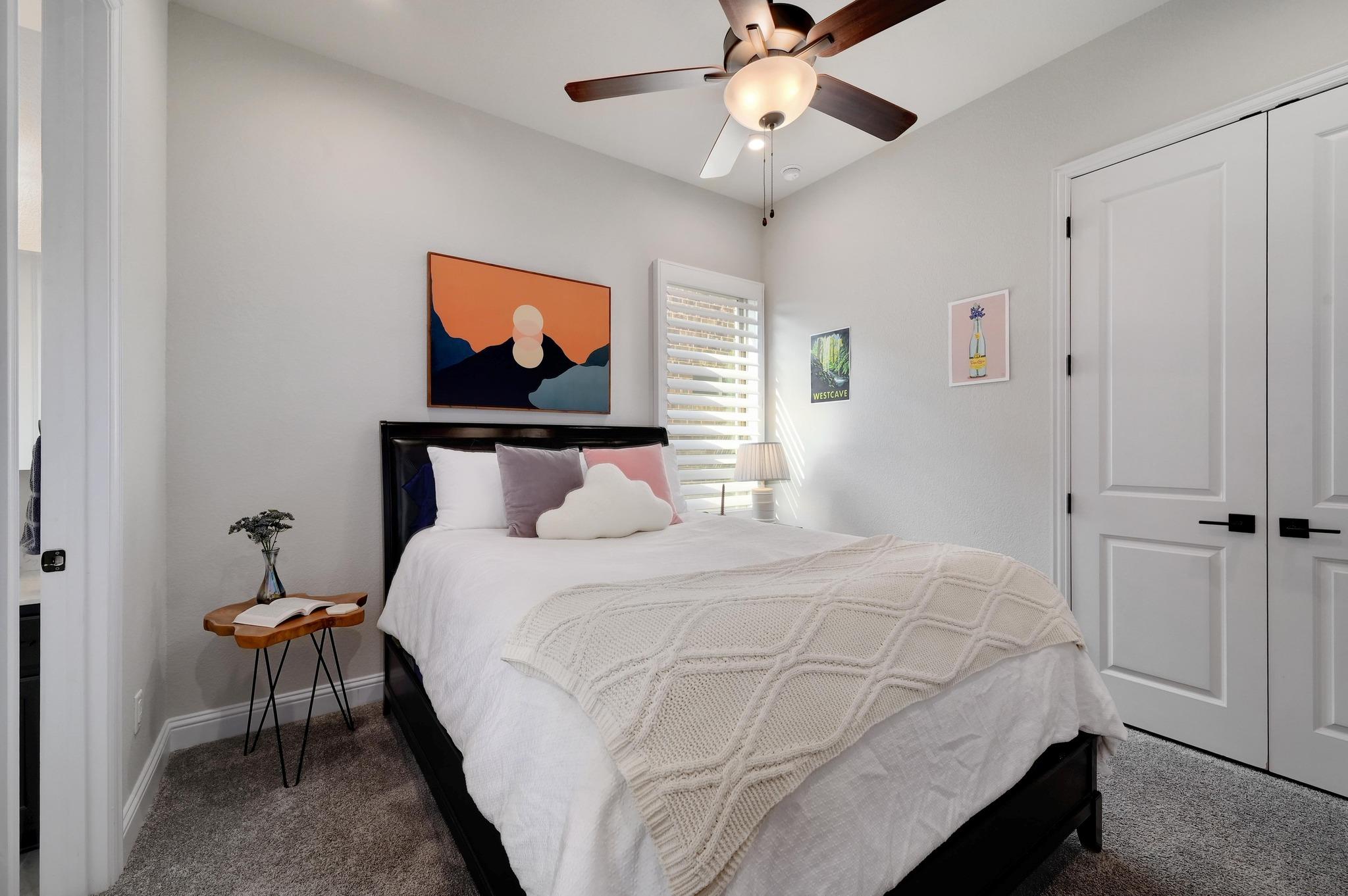 621 Altea Dr, Leander, TX 78641