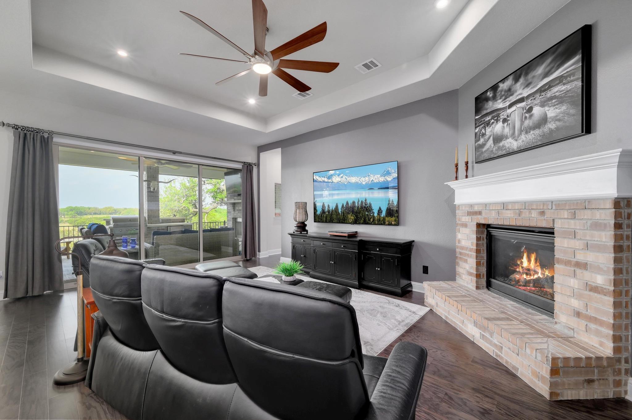 621 Altea Dr, Leander, TX 78641