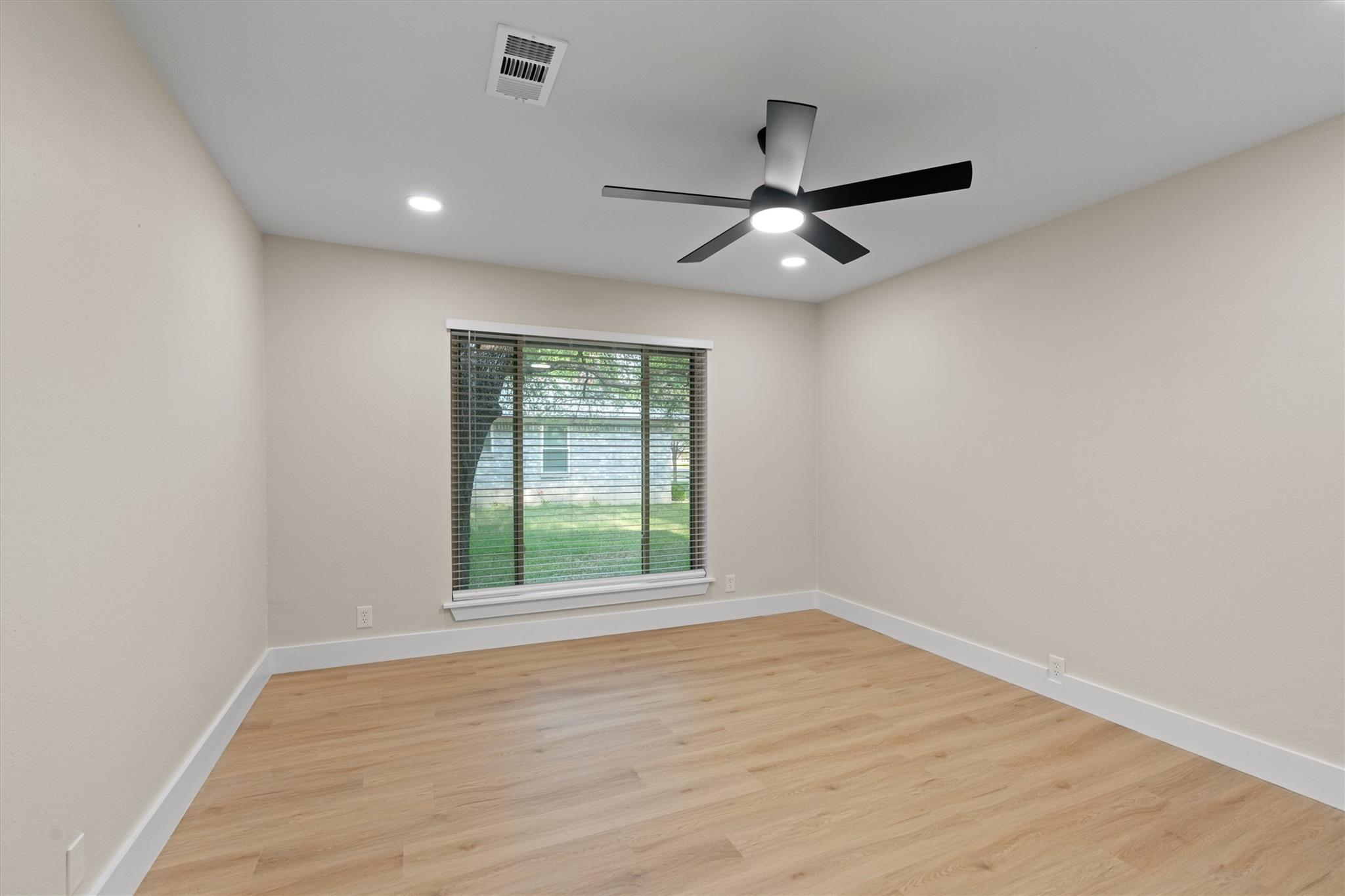 224 Clear Spring Rd, Georgetown, TX 78628