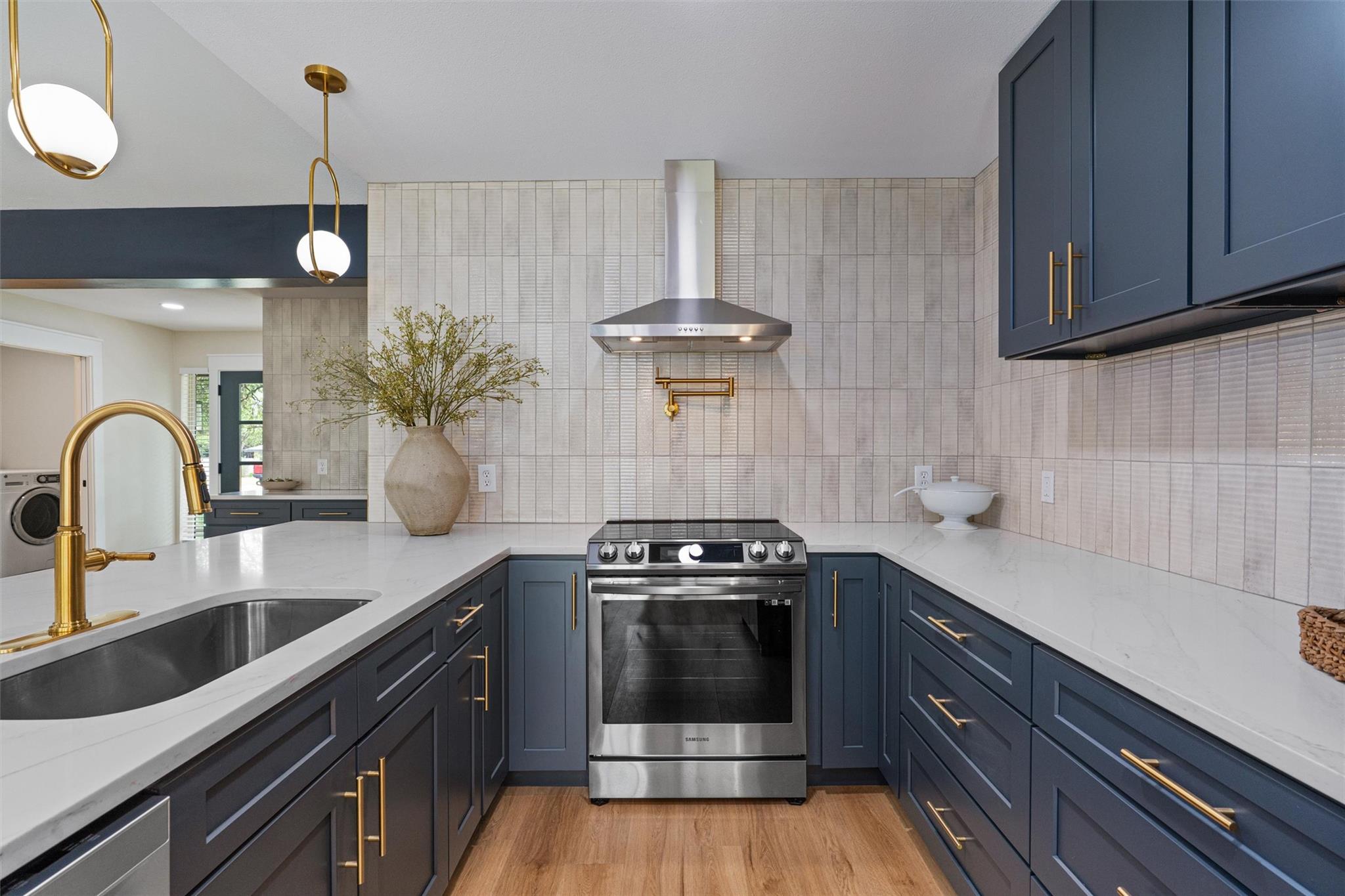 224 Clear Spring Rd, Georgetown, TX 78628