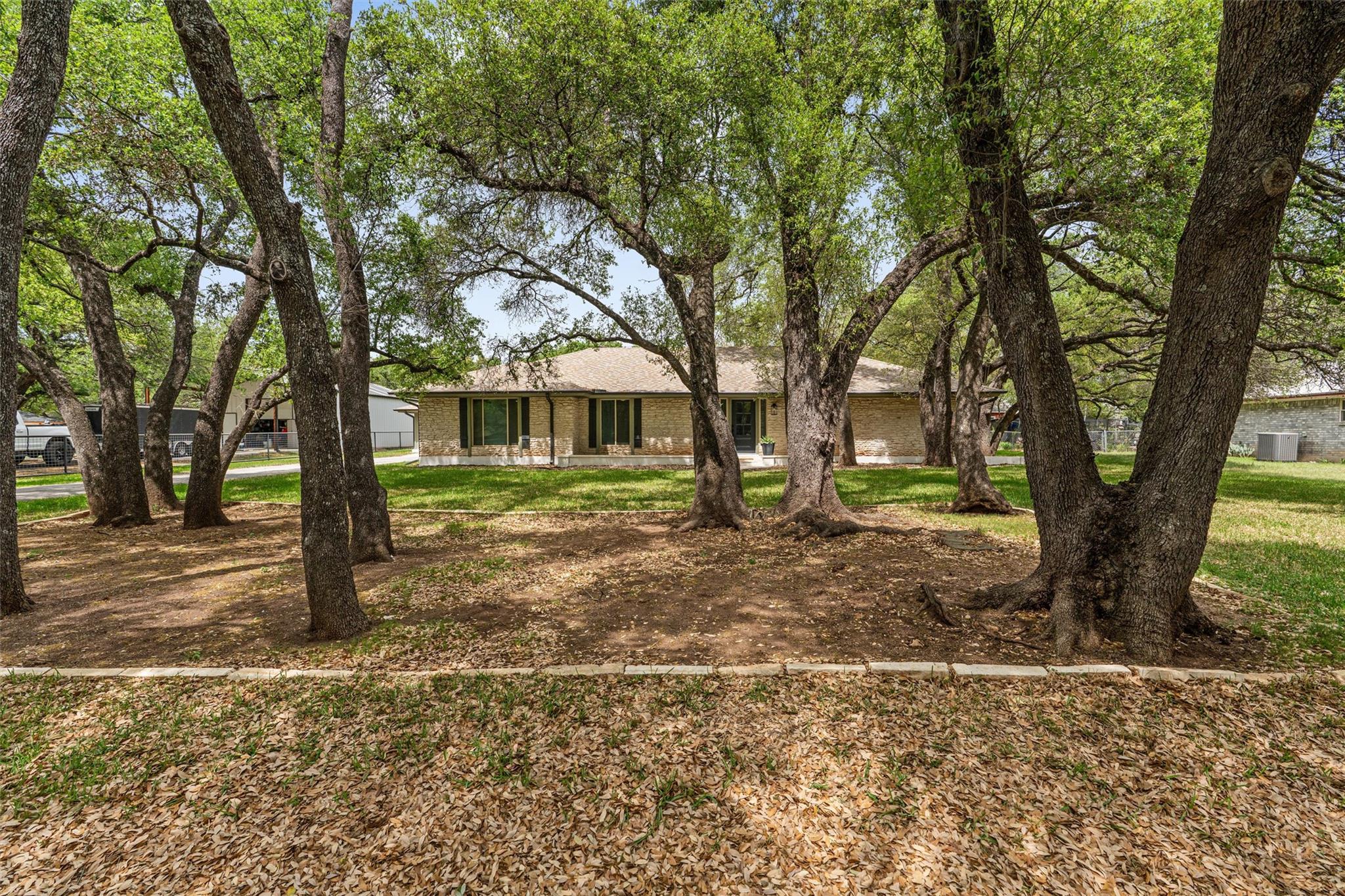 224 Clear Spring Rd, Georgetown, TX 78628