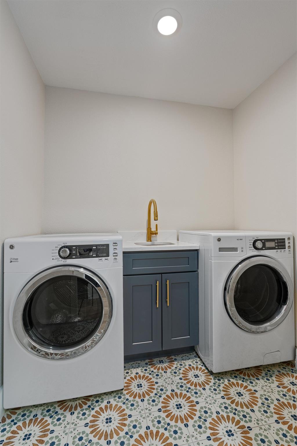 224 Clear Spring Rd, Georgetown, TX 78628