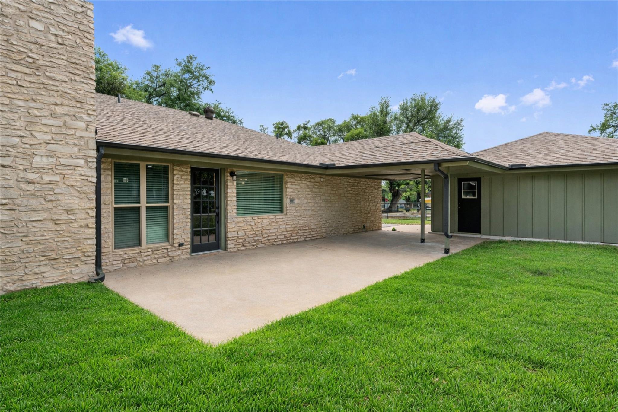 224 Clear Spring Rd, Georgetown, TX 78628