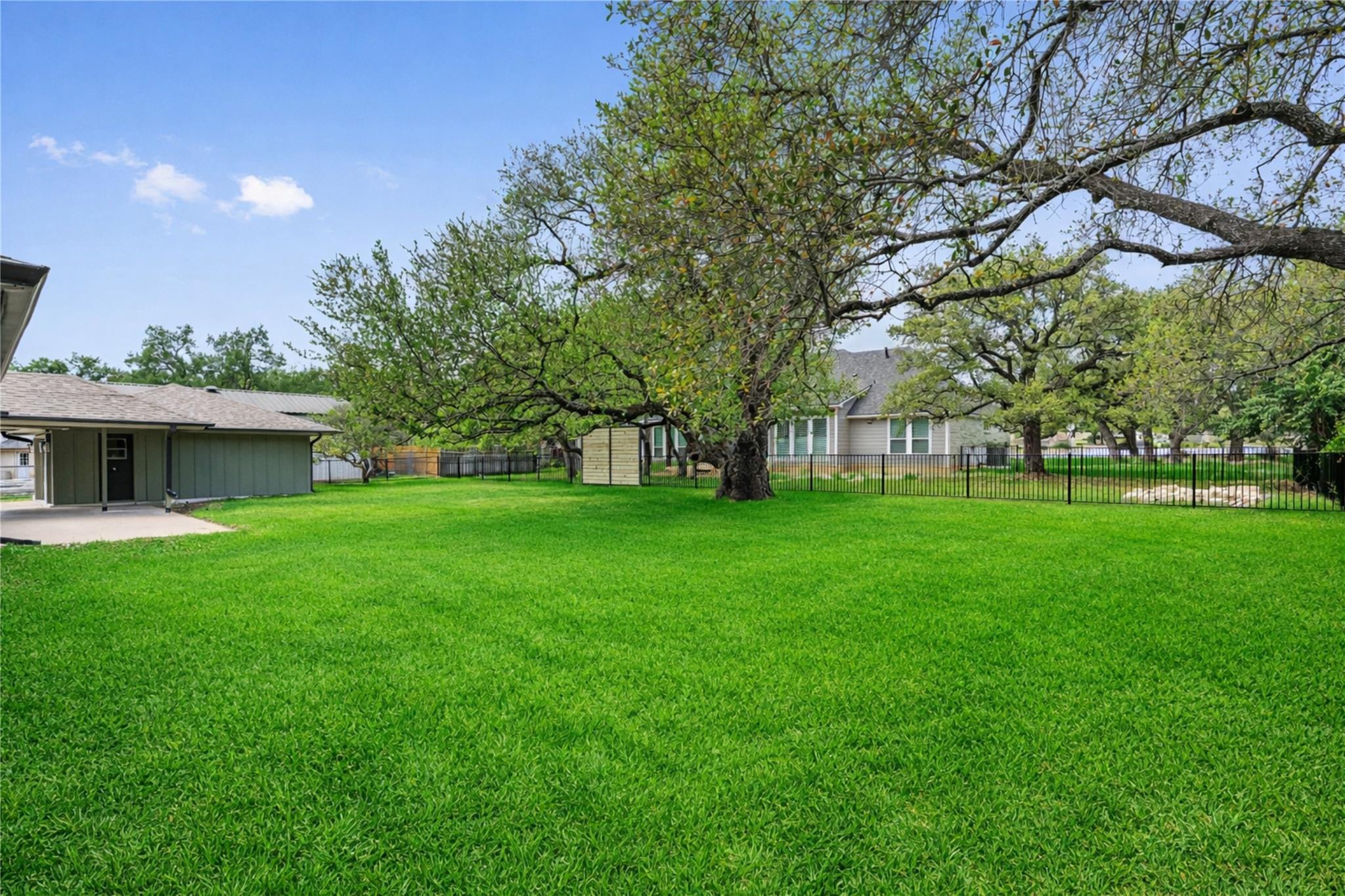 224 Clear Spring Rd, Georgetown, TX 78628