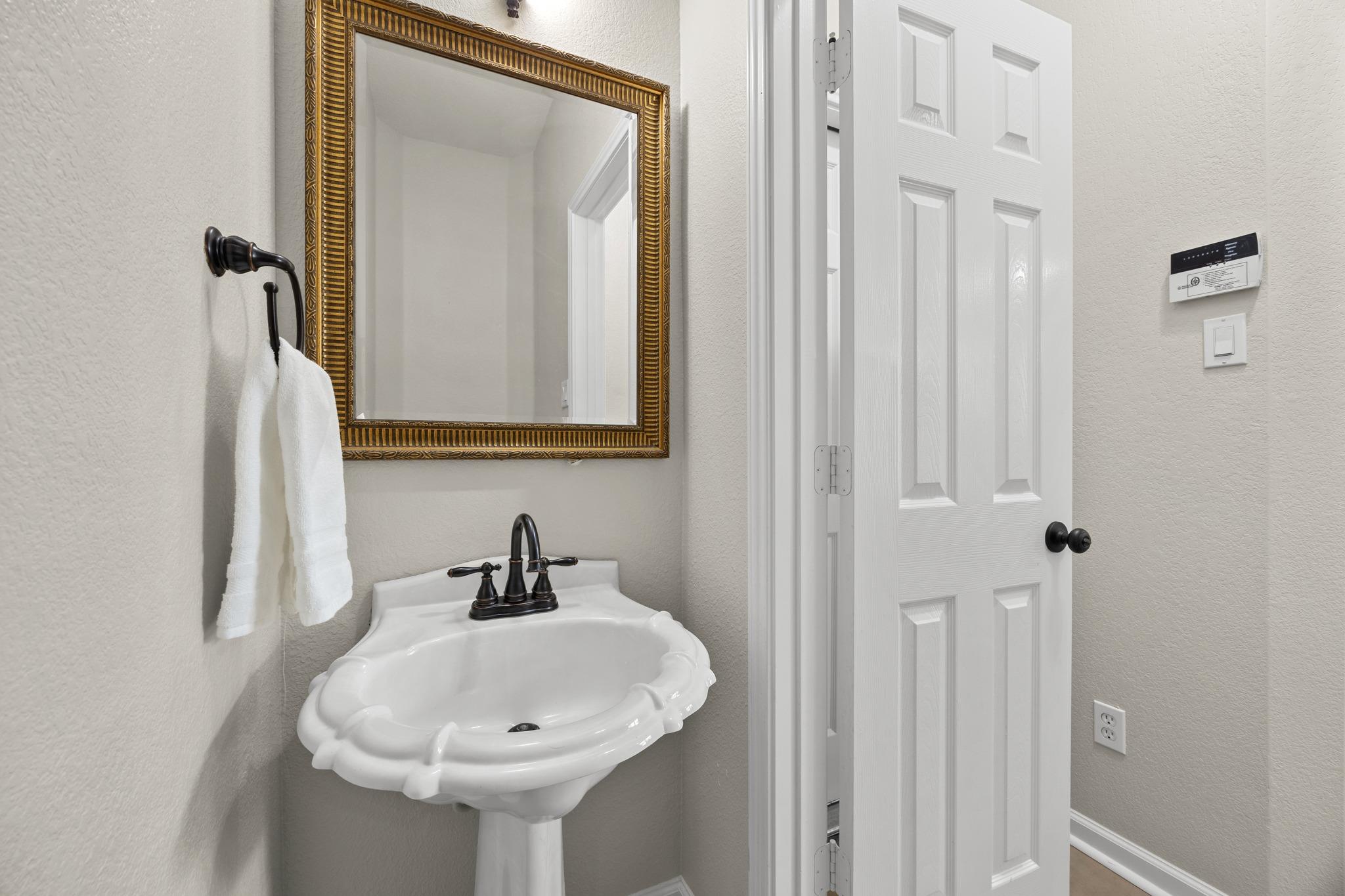 16100 S Great Oaks Dr # 2103, Round Rock, TX 78681