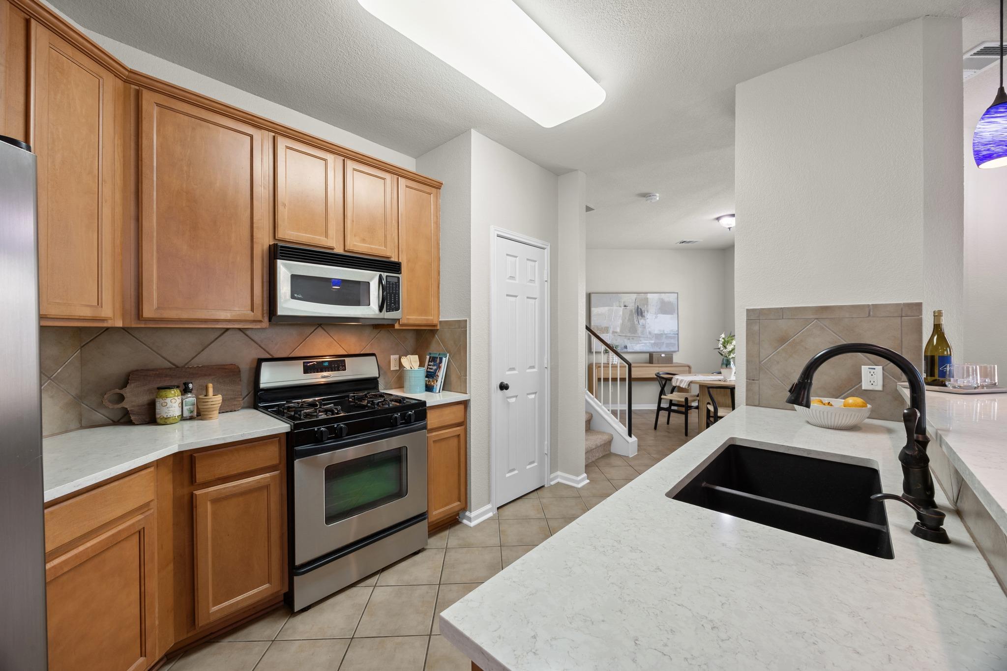 16100 S Great Oaks Dr # 2103, Round Rock, TX 78681