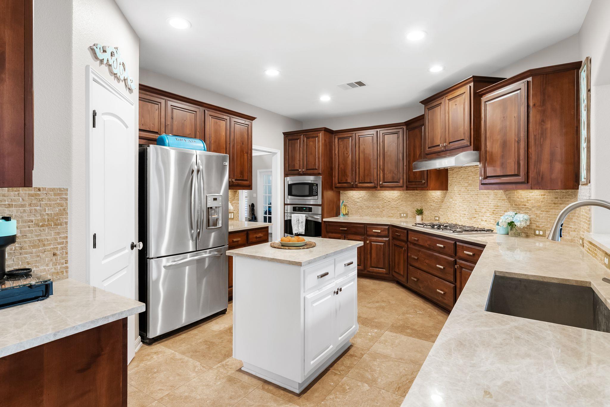 12001 Montclair Bnd, Austin, TX 78732