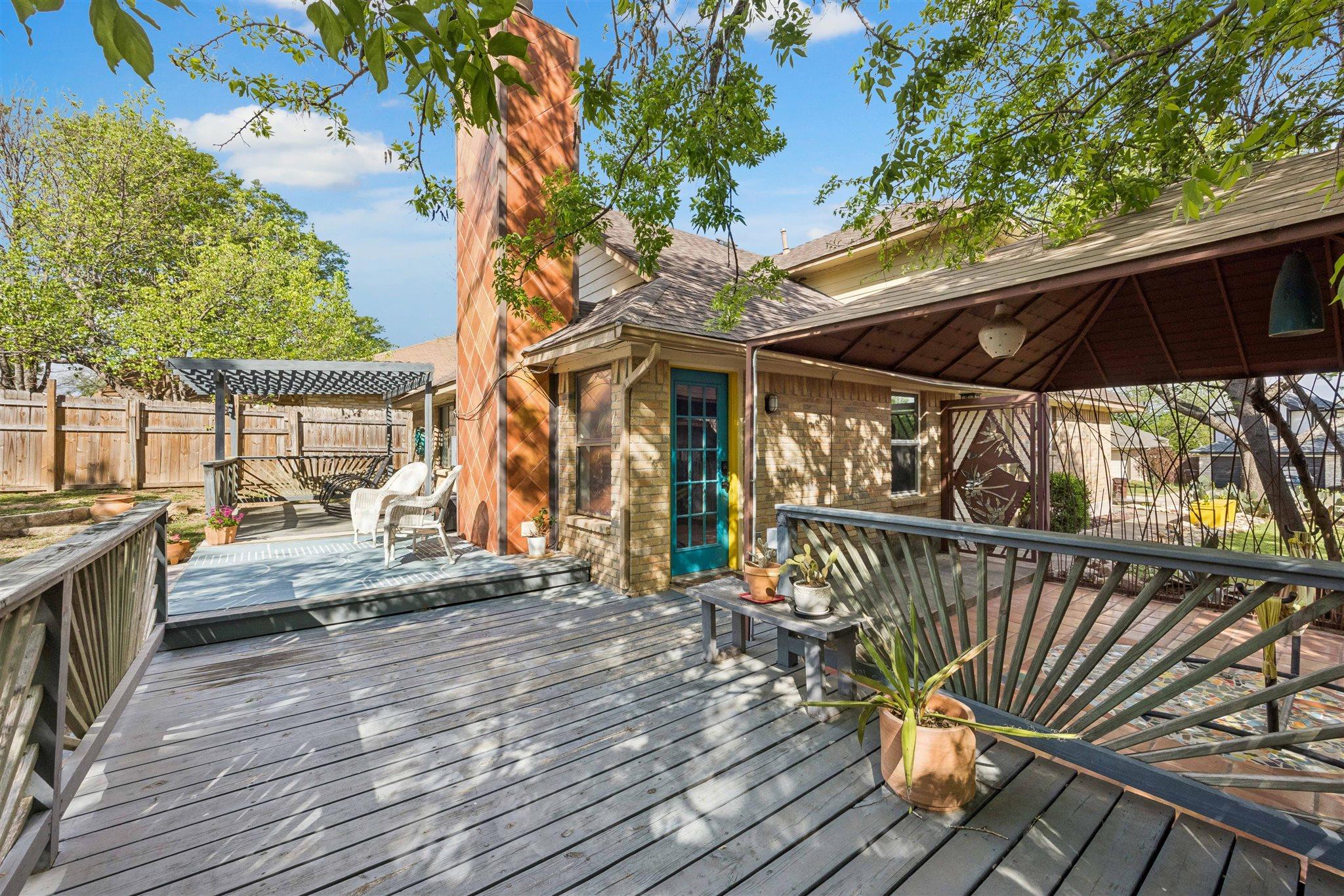 803 Clearwater Trl, Round Rock, TX 78664