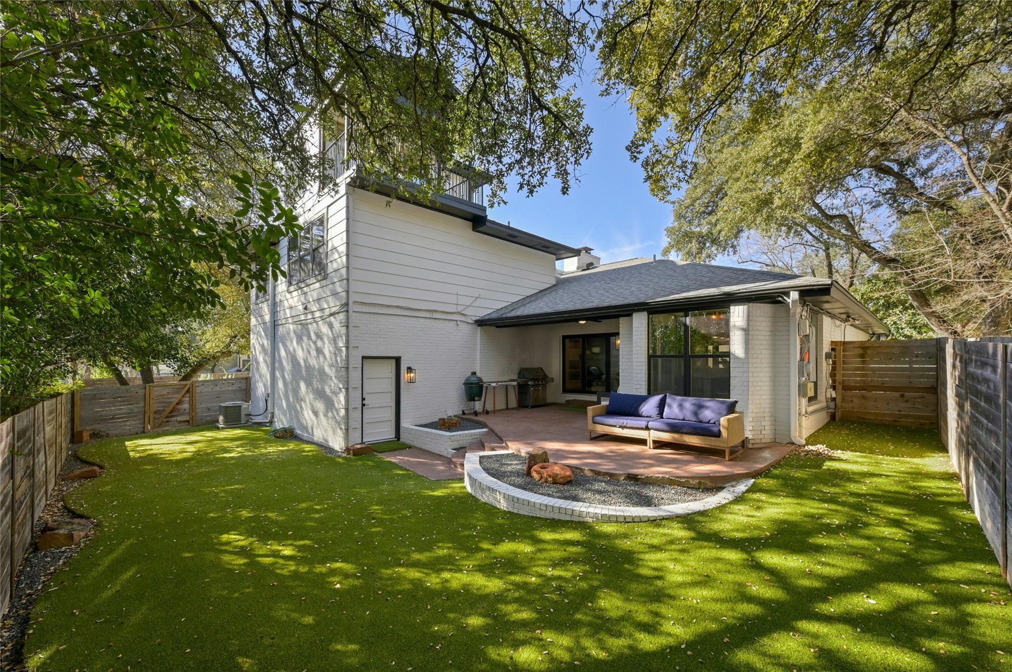 1901 Glencliff Dr, Austin, TX 78704