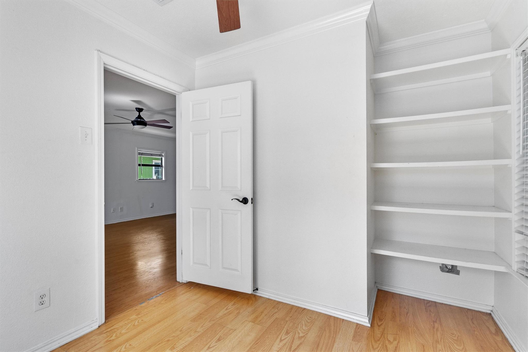 2710 E 3rd St, Austin, TX 78702