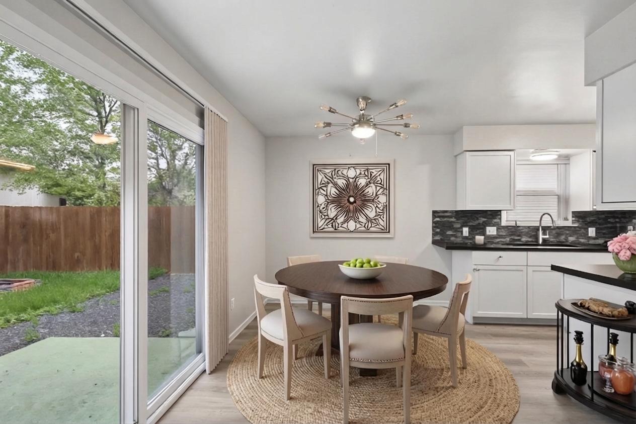 820 Sahara Ave # B, Austin, TX 78745